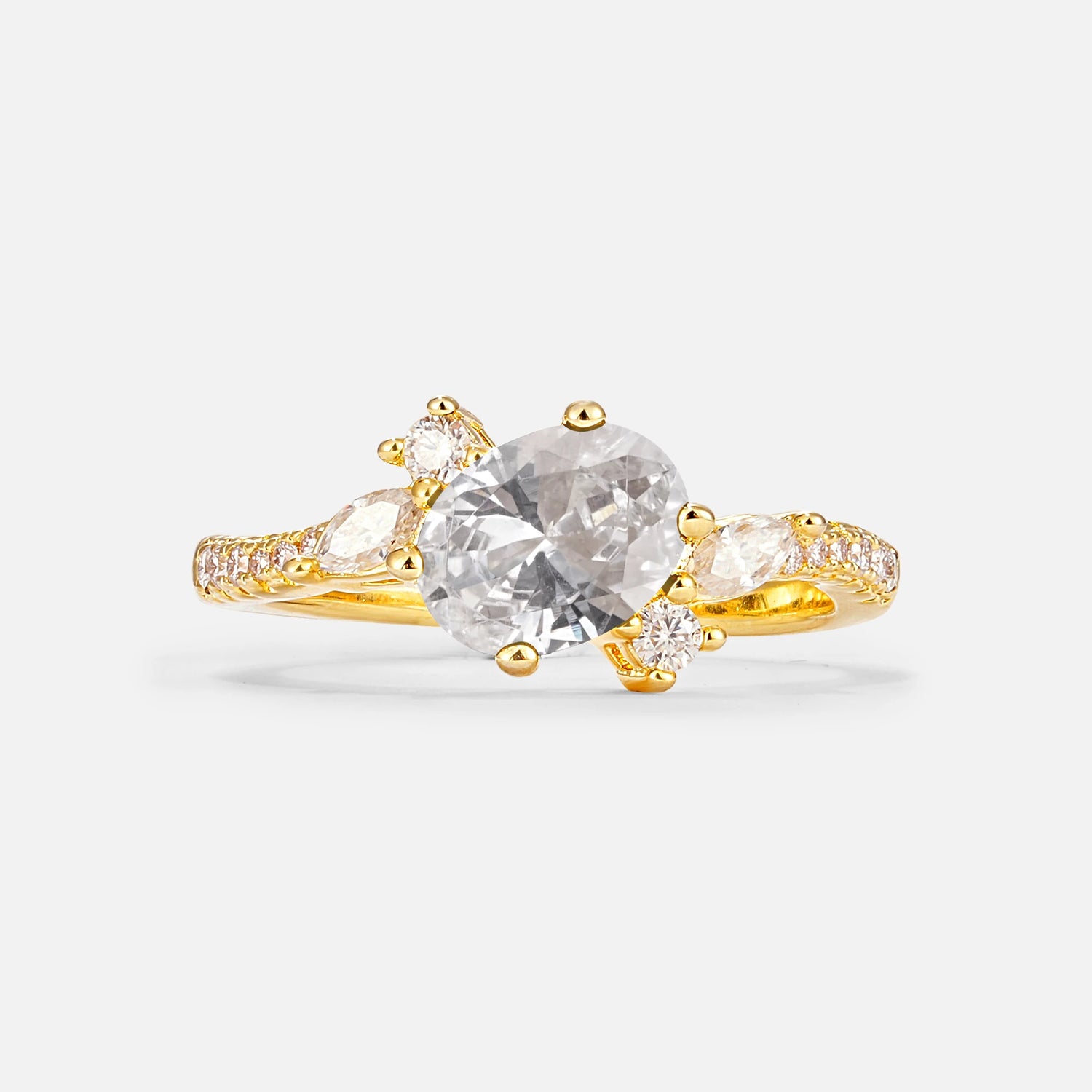Vintage Oval Cut Moissanite Engagement Ring for Her