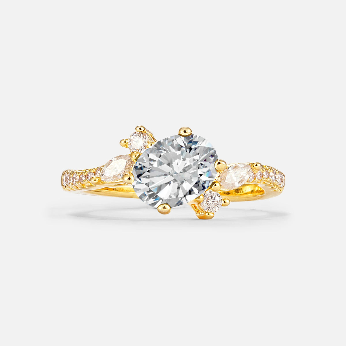 Vintage Oval Cut Lab-Grown Diamond Engagement Ring for Her
