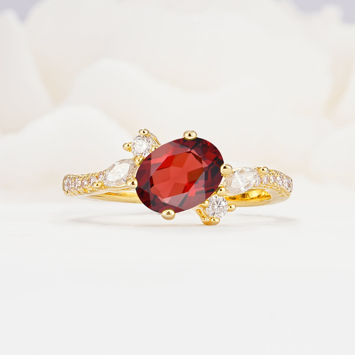 Vintage Oval Cut Garnet Engagement Ring for Her - Additional view
