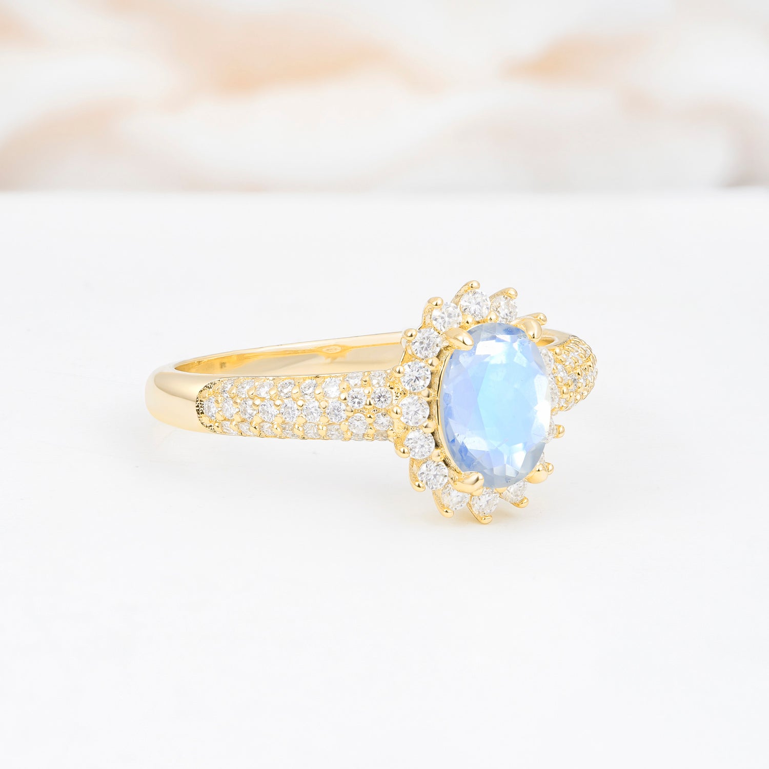 ML07032 Moonstone Ring - White-Gold