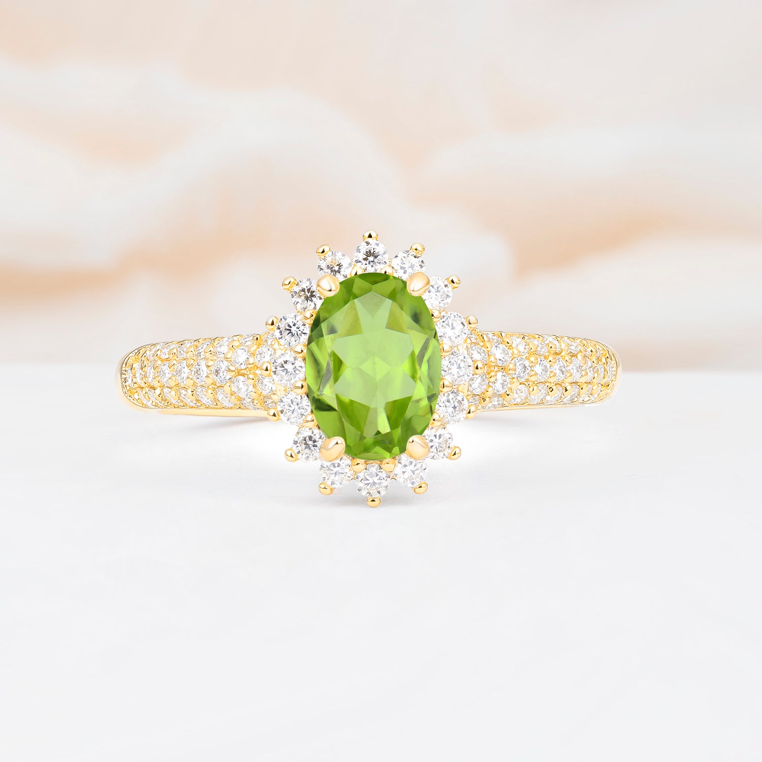 ML07032 Peridot Ring - Yellow-Gold