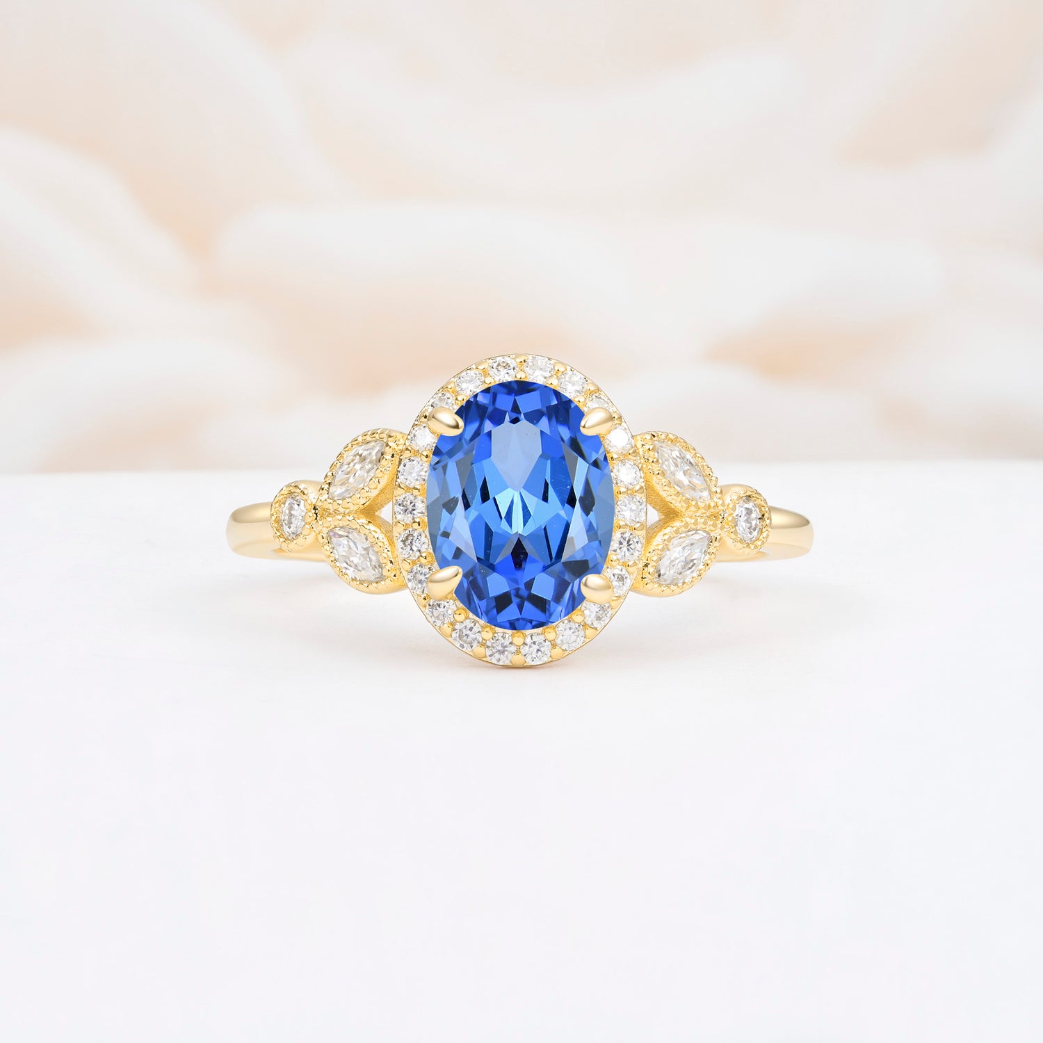 ML07033 Sapphire Ring - Yellow-Gold