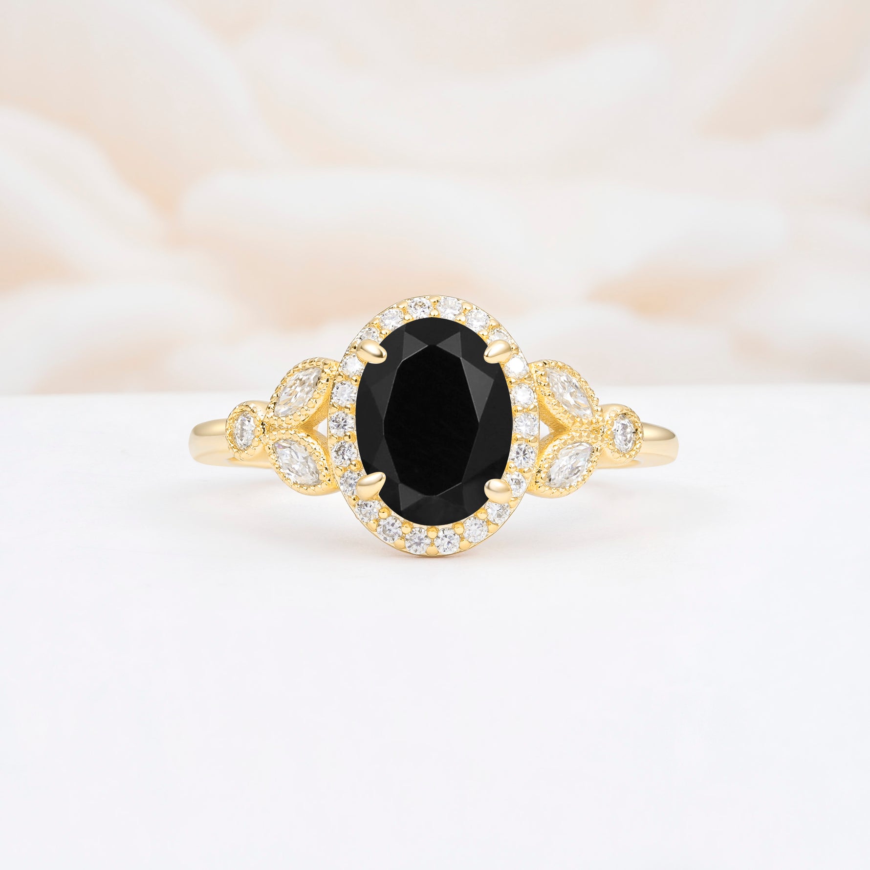 ML07033 Black Onyx Ring - Yellow-Gold