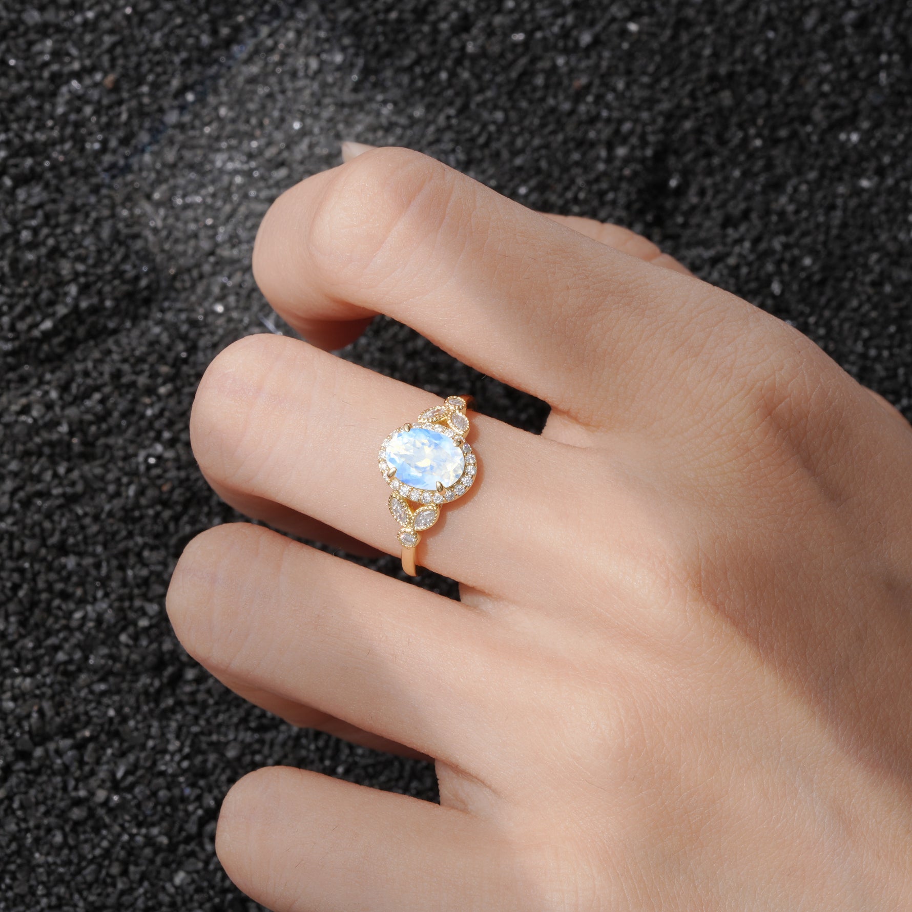 ML07033 Moonstone Ring - Rose-Gold
