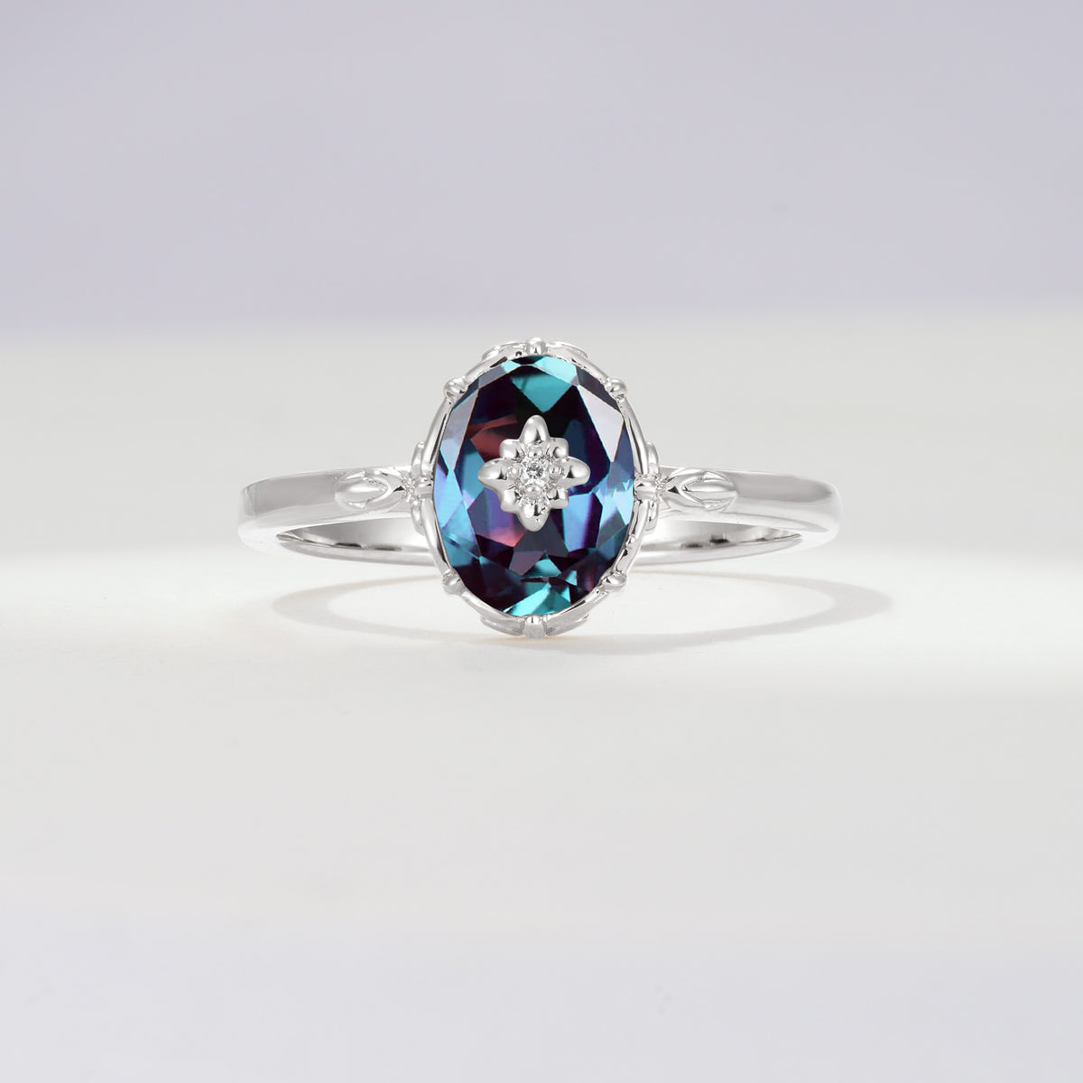 ML07036 Alexandrite Ring - Additional view