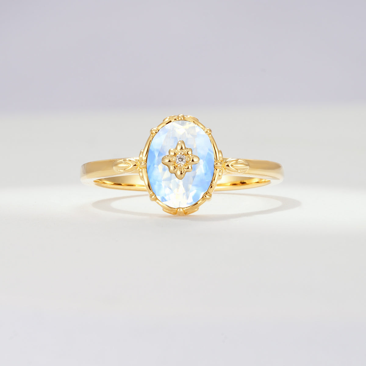 ML07036 Moonstone Ring - Yellow-Gold
