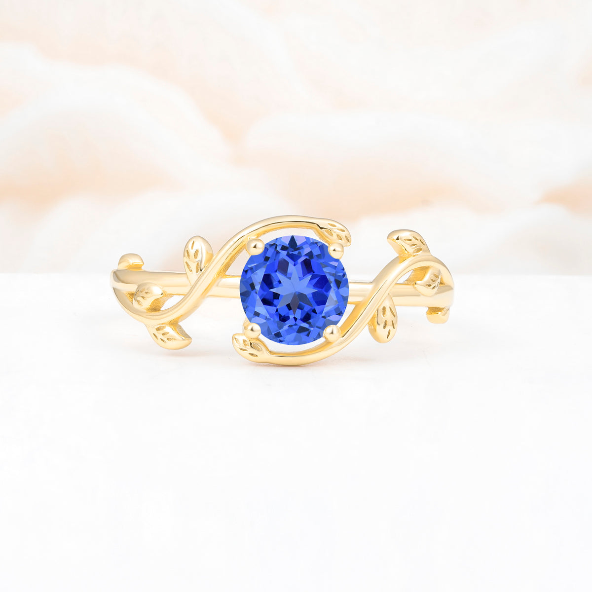 ML07039 Sapphire Ring - Yellow-Gold