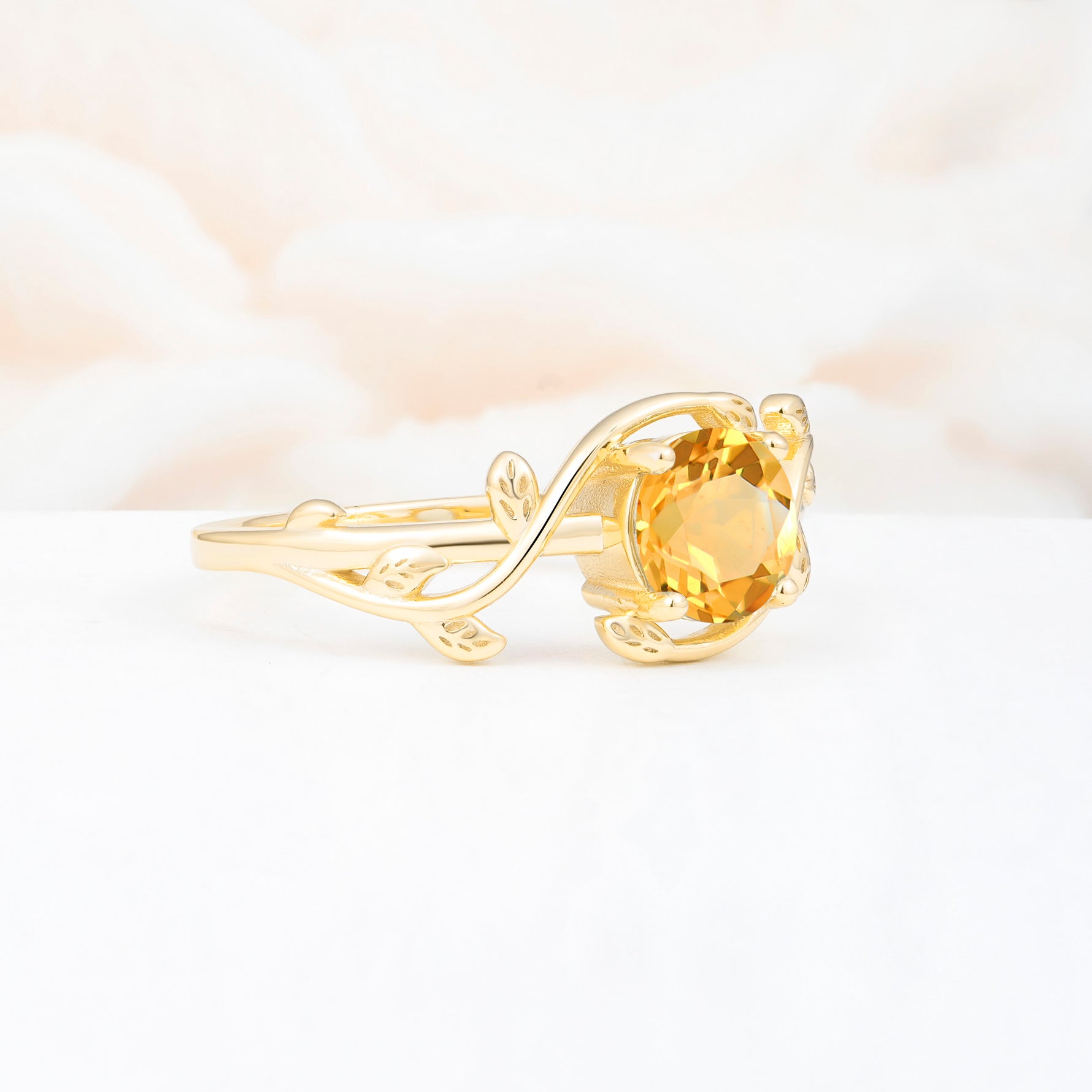 ML07039 Citrine Ring - White-Gold