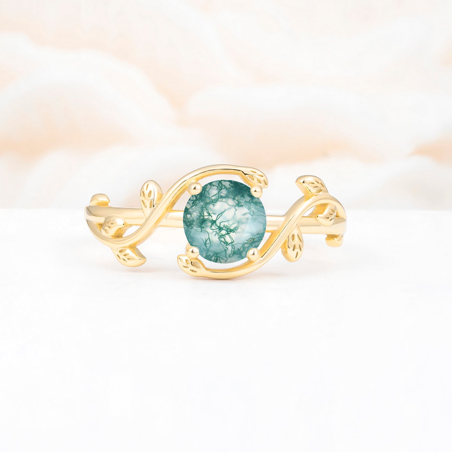ML07039 Moss Agate Ring - Yellow-Gold