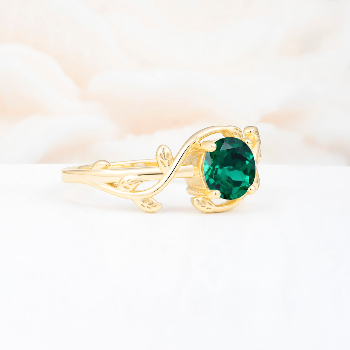 ML07039 Emerald Ring - White-Gold