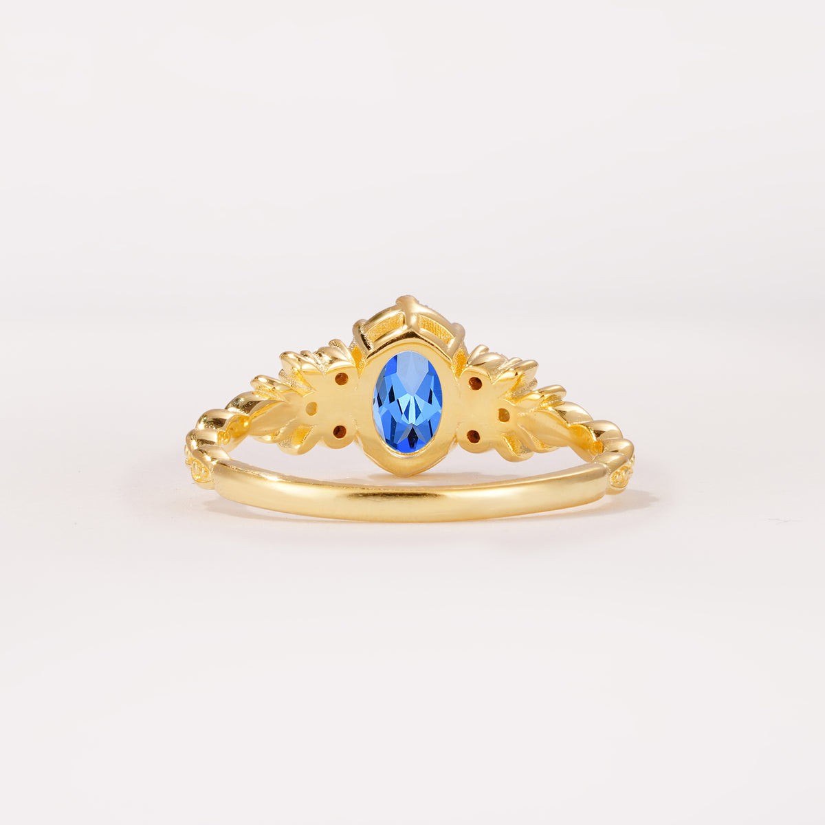ML07048 Sapphire Ring - Additional view