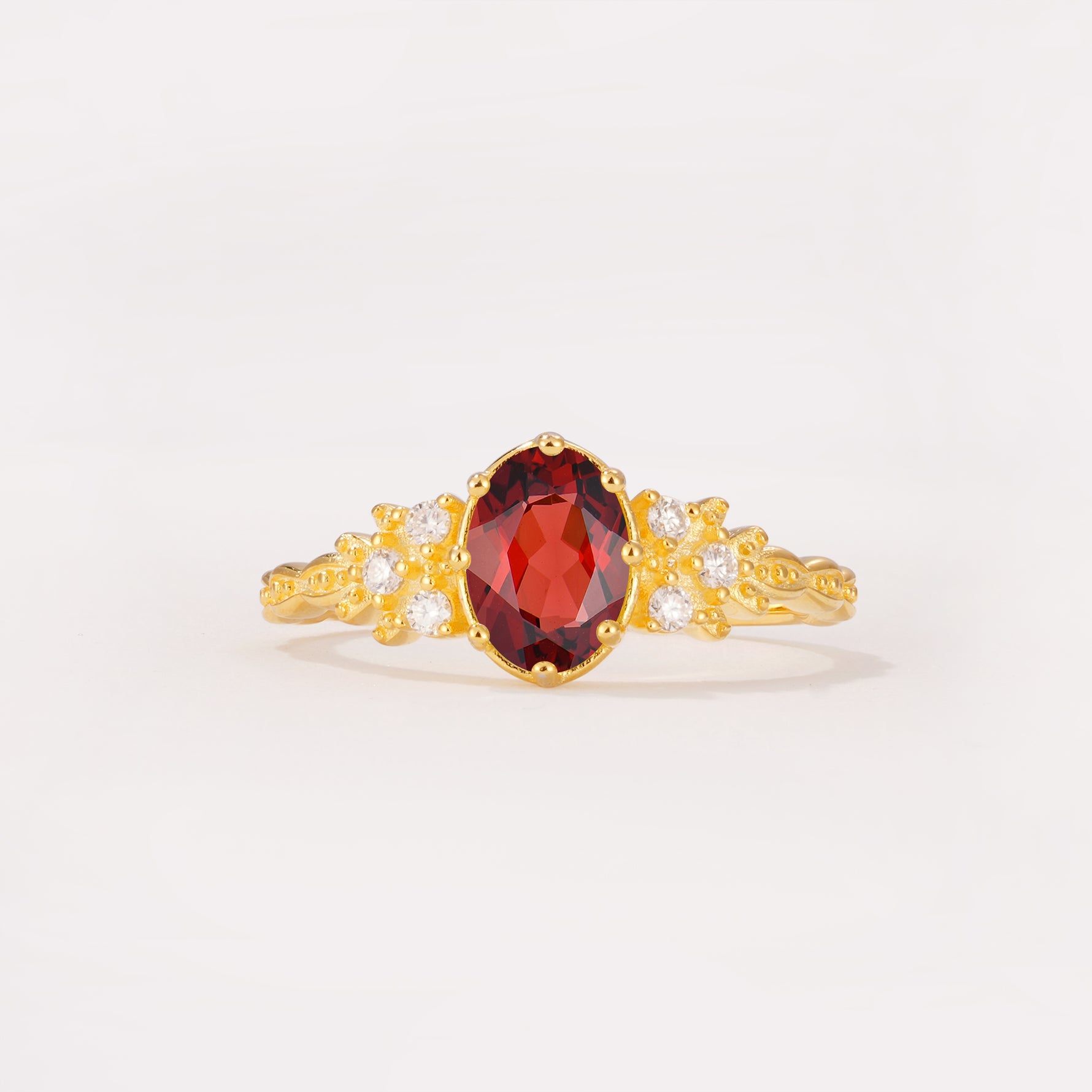 ML07048 Garnet Ring - Yellow-Gold