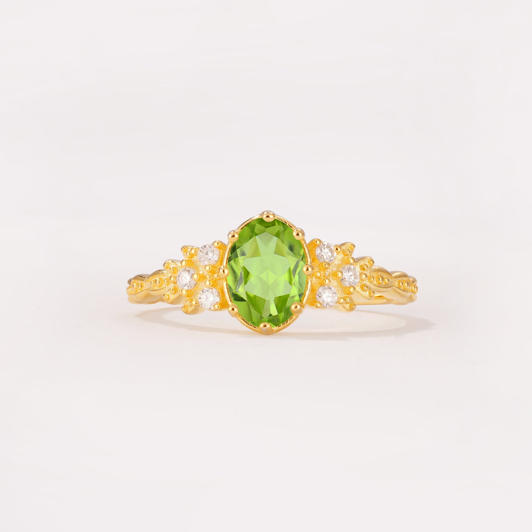 ML07048 Peridot Ring - Yellow-Gold