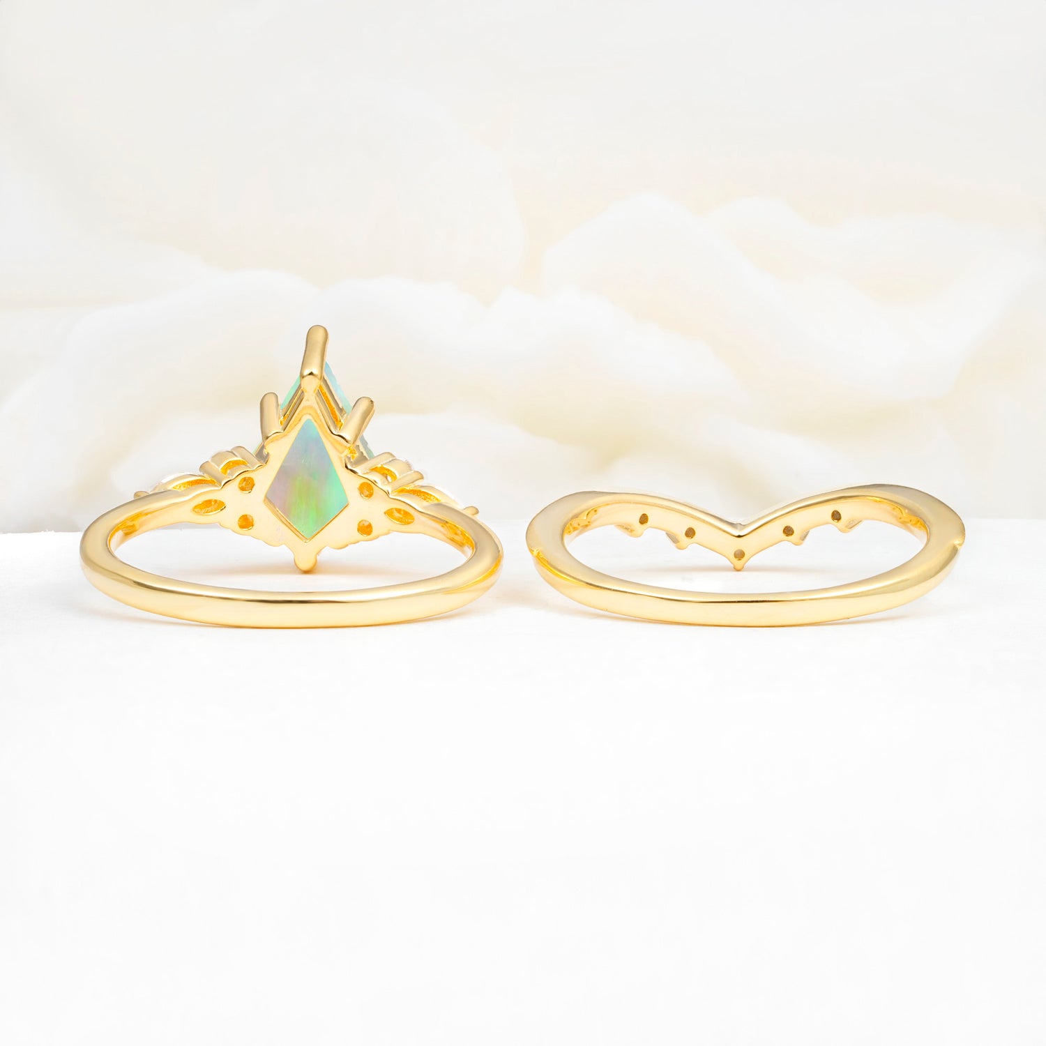 Luxury Kite Cut Opal Bridal Ring Set