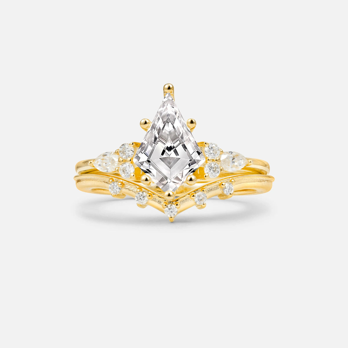 Luxury Kite Cut Lab-Grown Diamond Bridal Ring Set