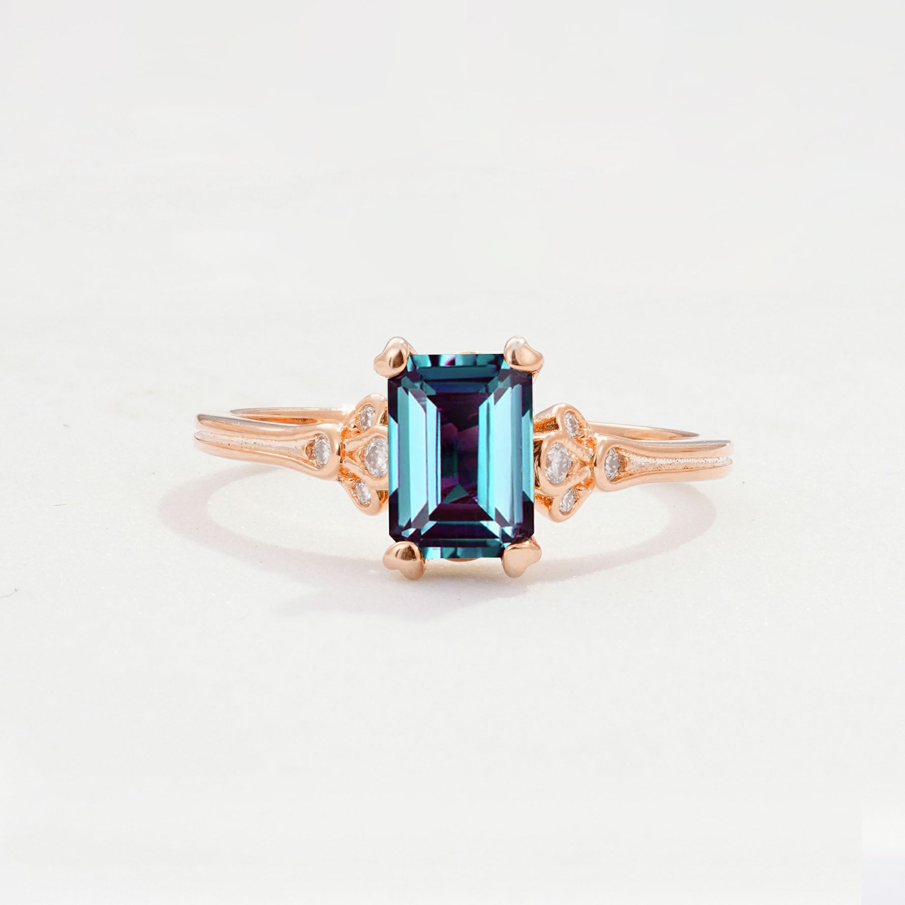 ML07055 Alexandrite Ring - Additional view