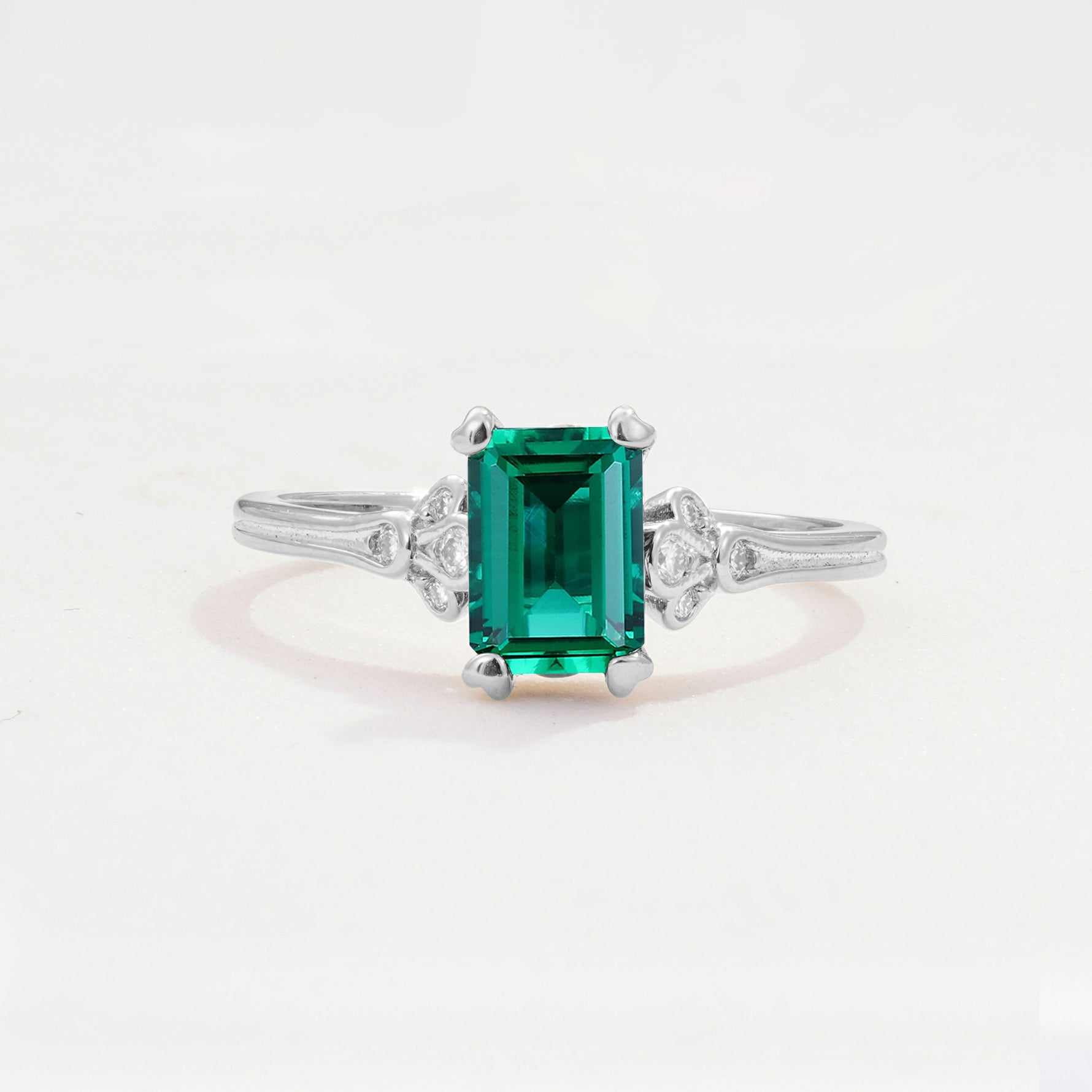 ML07055 Emerald Ring - Additional view