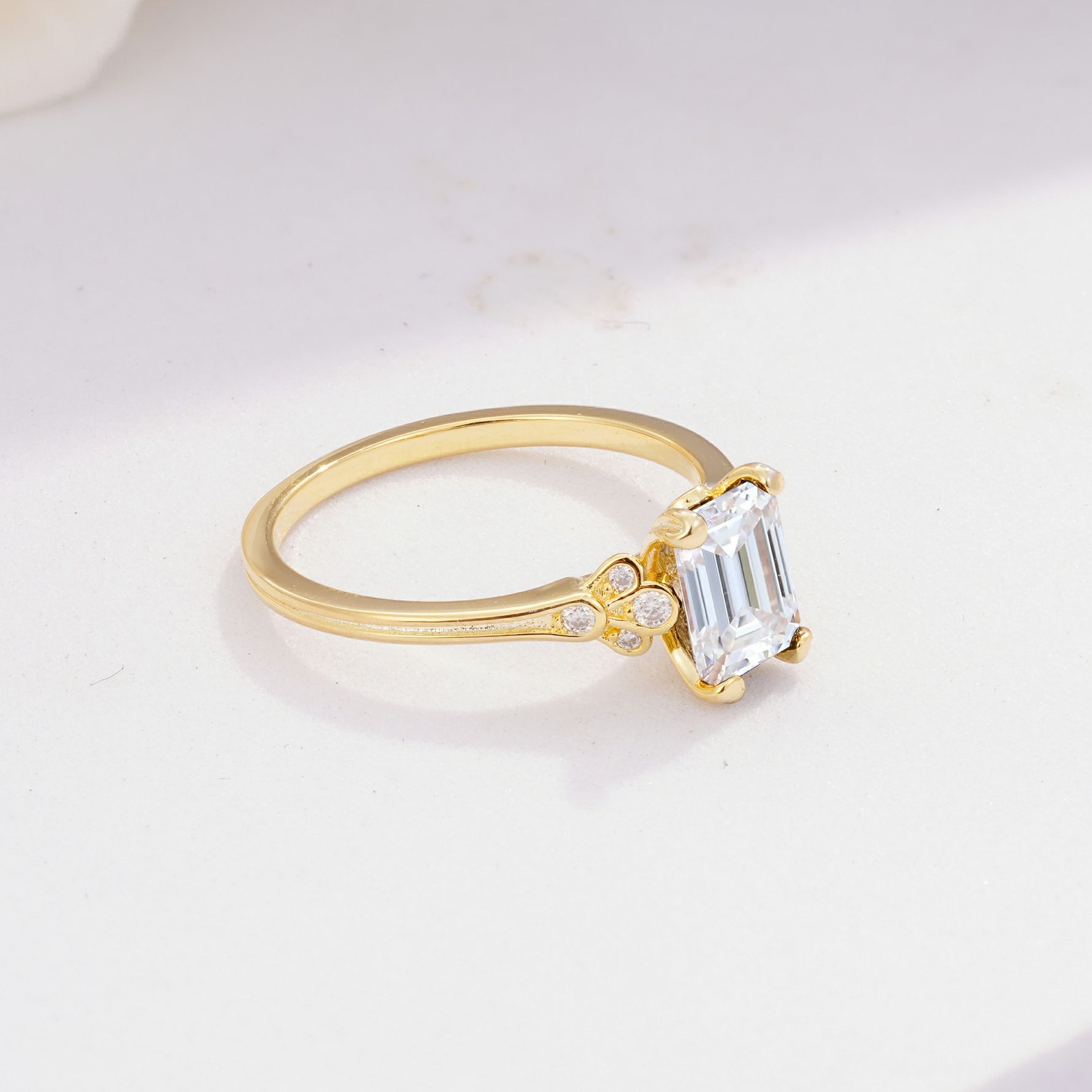 ML07055 Moissanite Ring - White-Gold