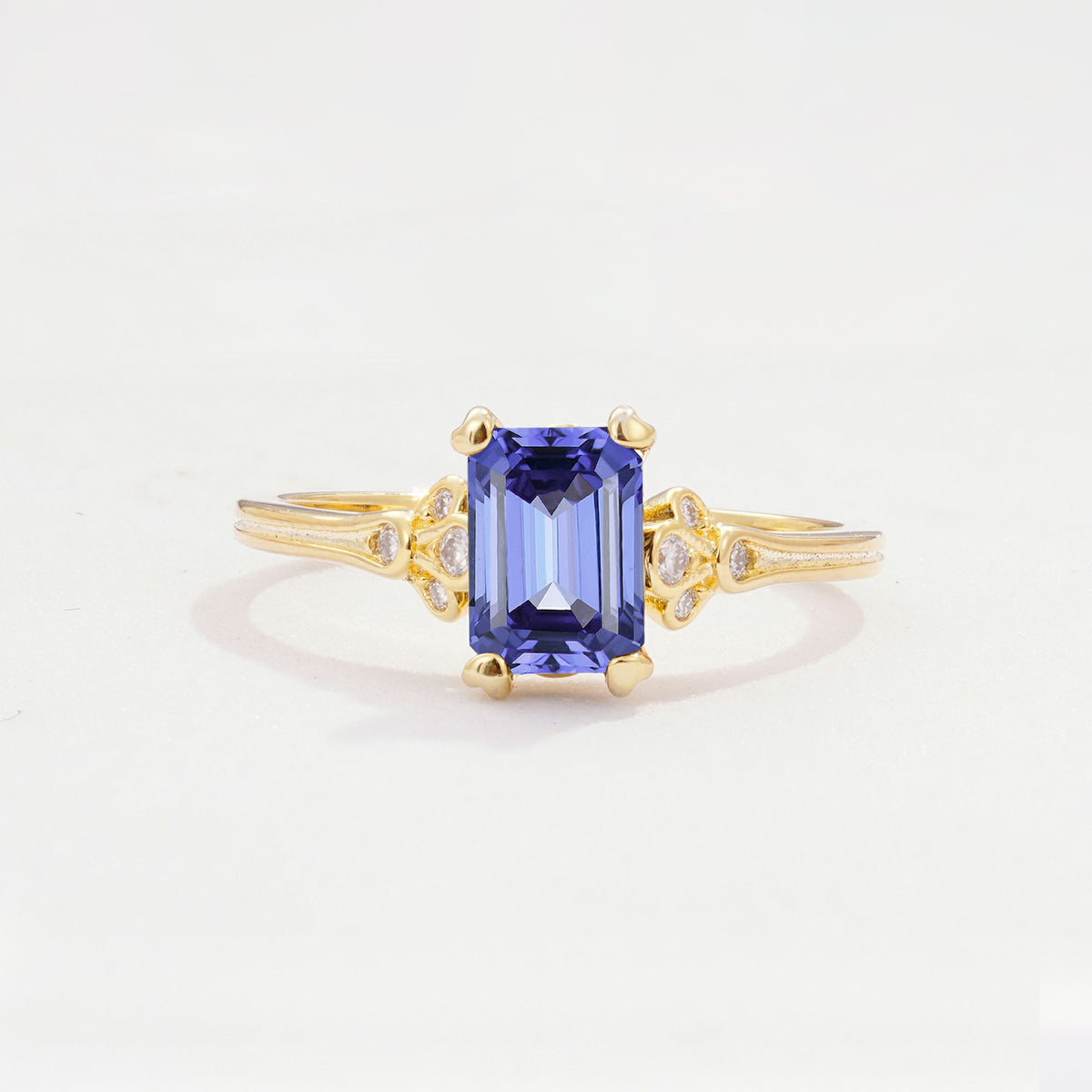 ML07055 Tanzanite Ring - Yellow-Gold