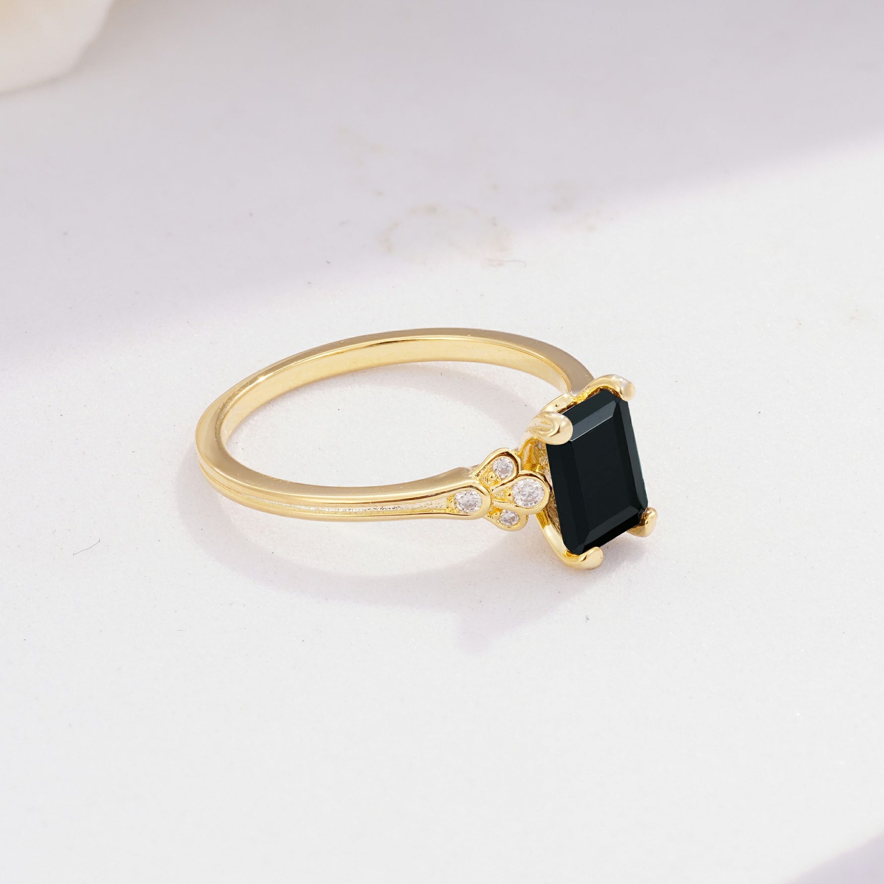 ML07055 Black Onyx Ring - White-Gold