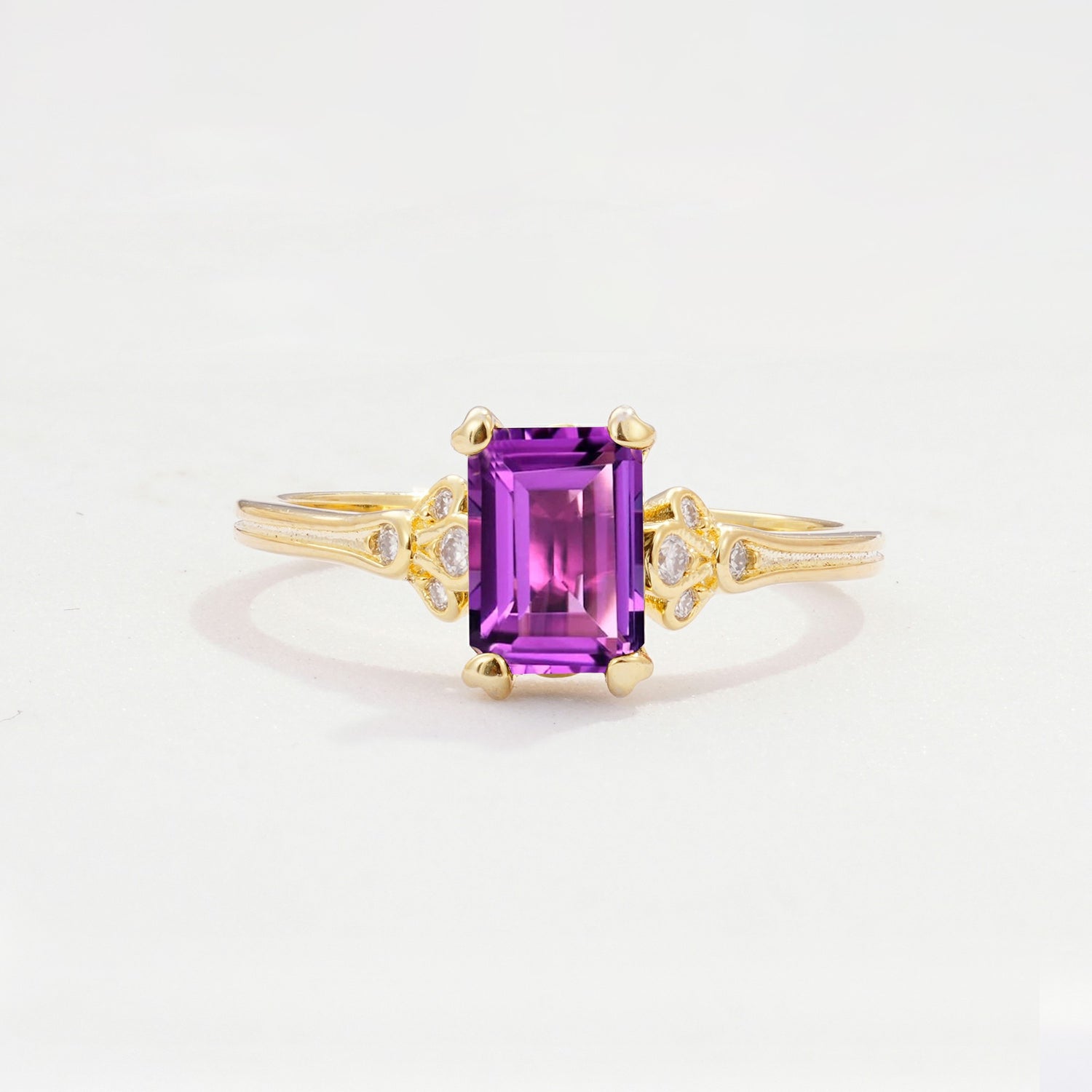 ML07055 Amethyst Ring - Yellow-Gold