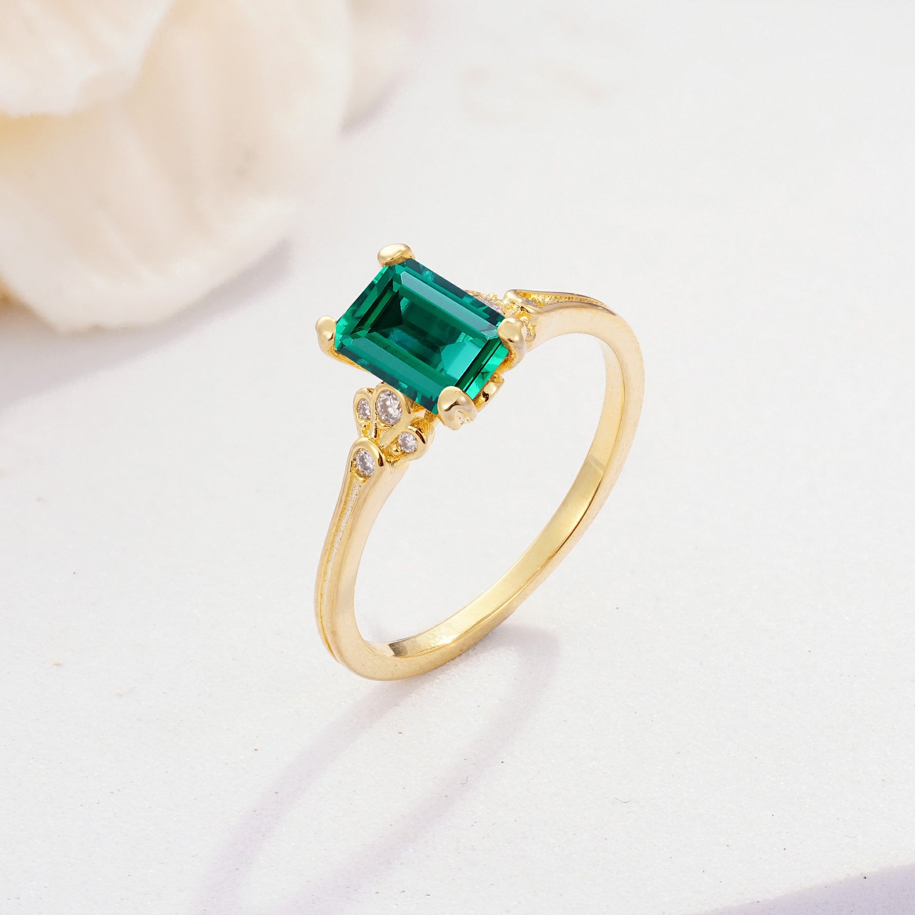 ML07055 Emerald Ring - Additional view