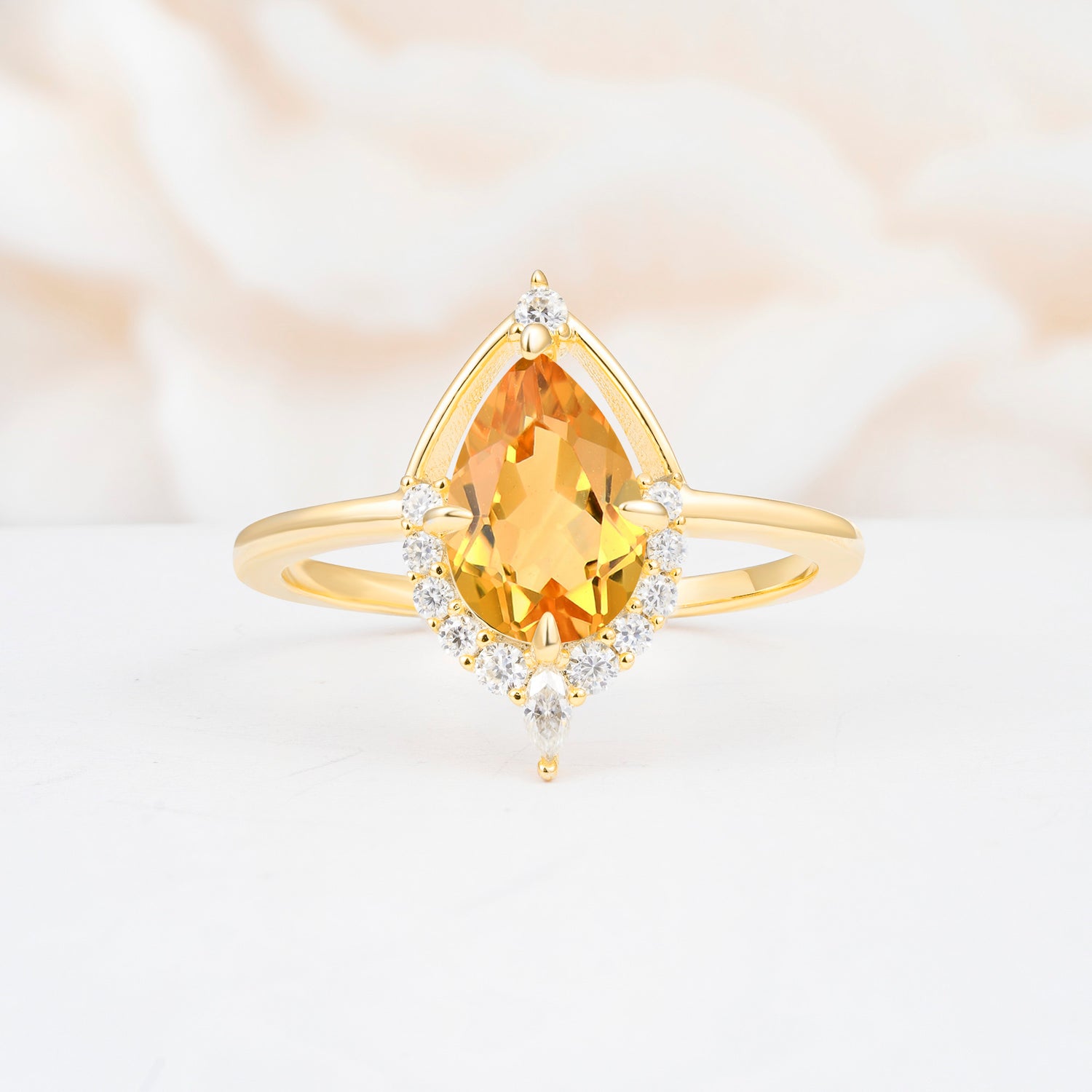 ML07057 Citrine Ring - Yellow-Gold