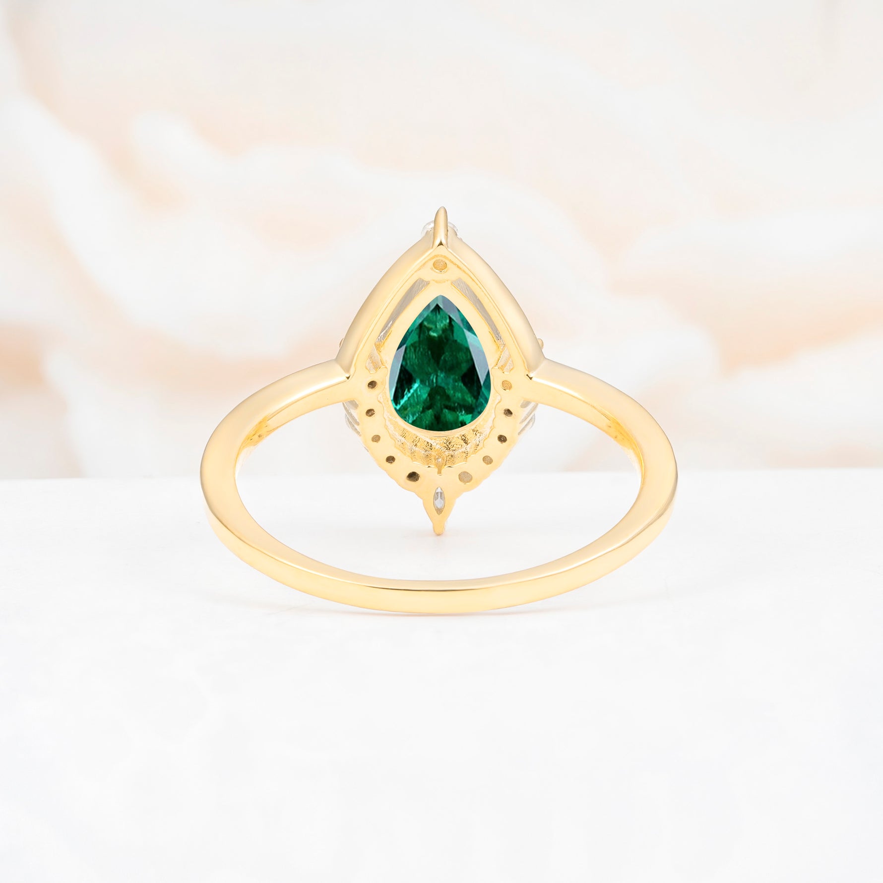ML07057 Emerald Ring - Additional view