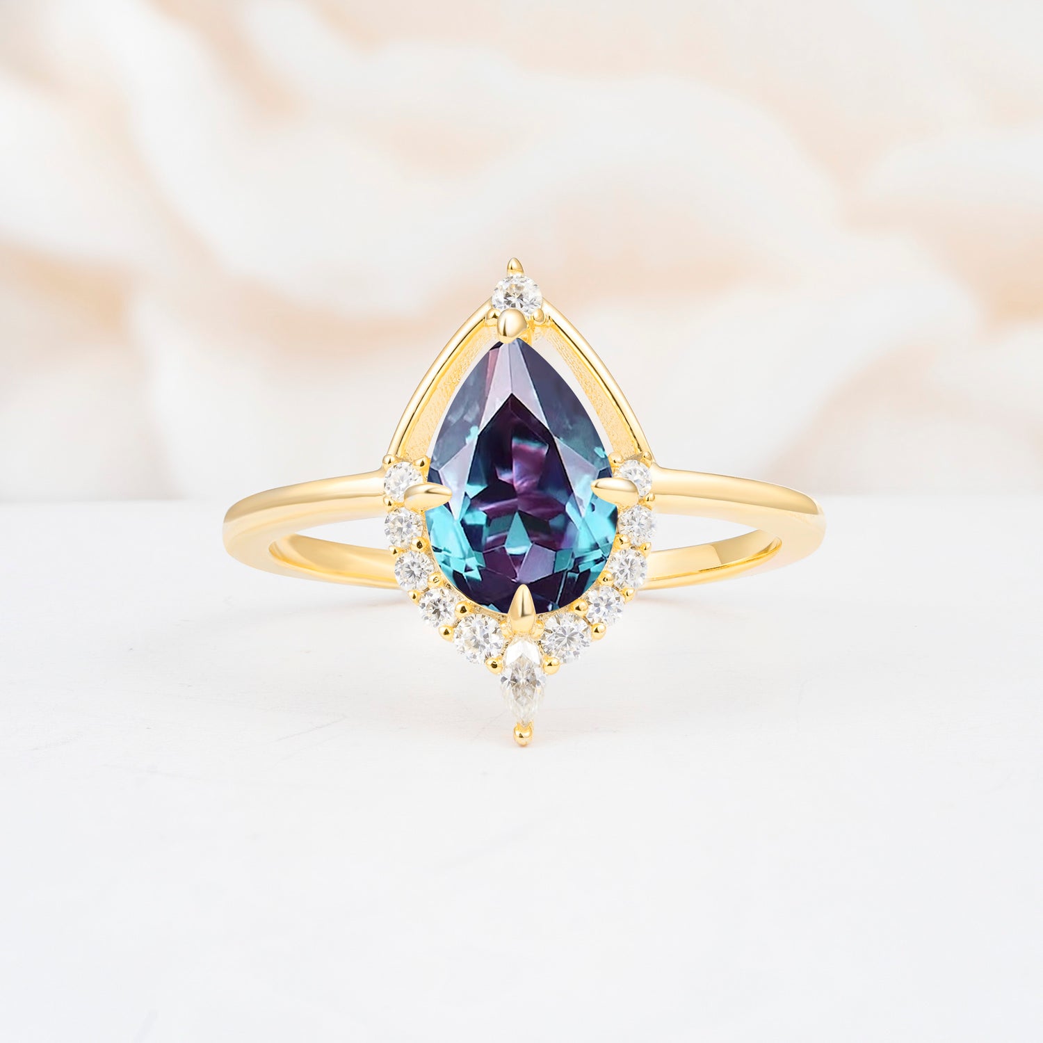 ML07057 Alexandrite Ring - Yellow-Gold