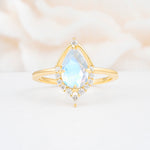 ML07057 Moonstone Ring - Yellow-Gold
