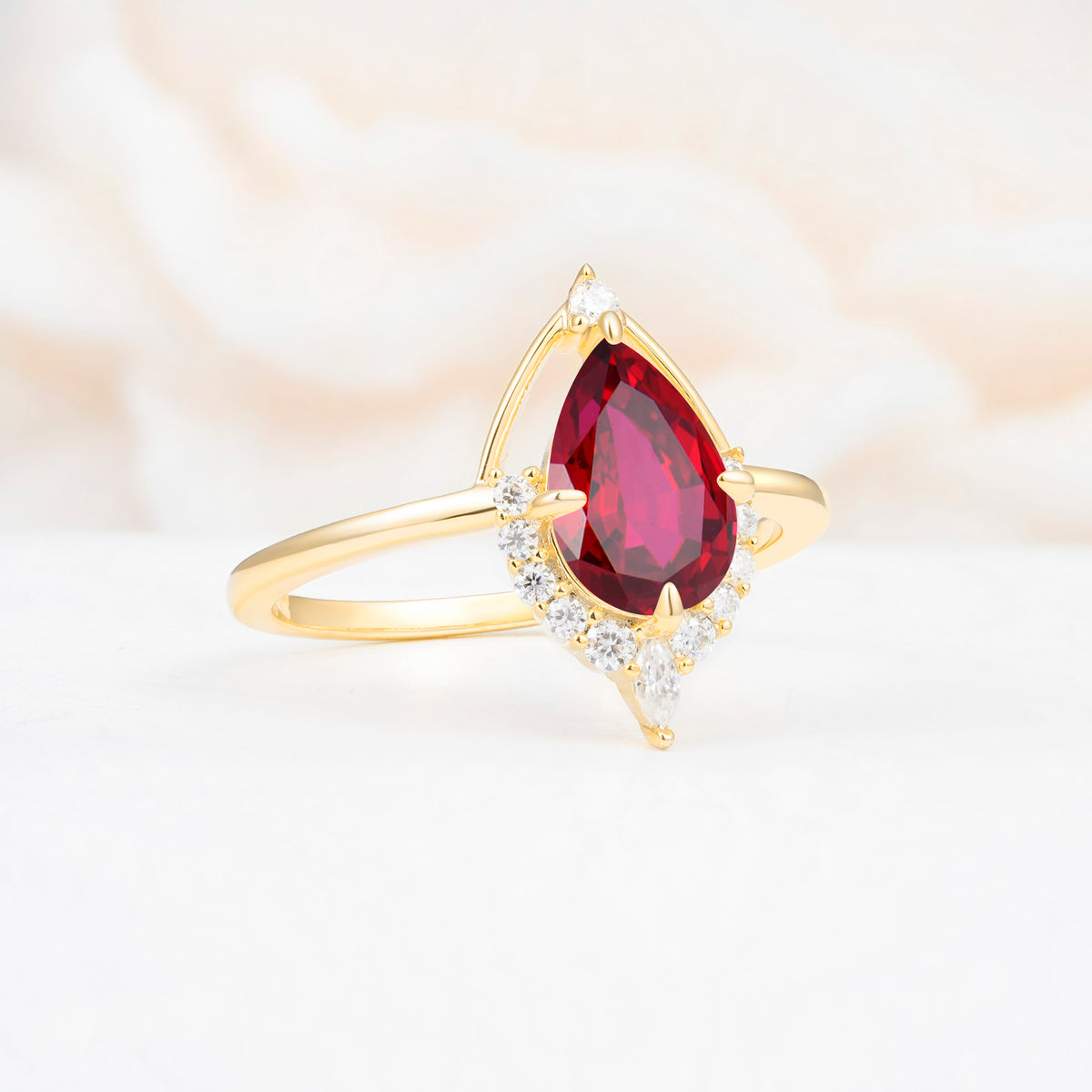 ML07057 Ruby Ring - White-Gold