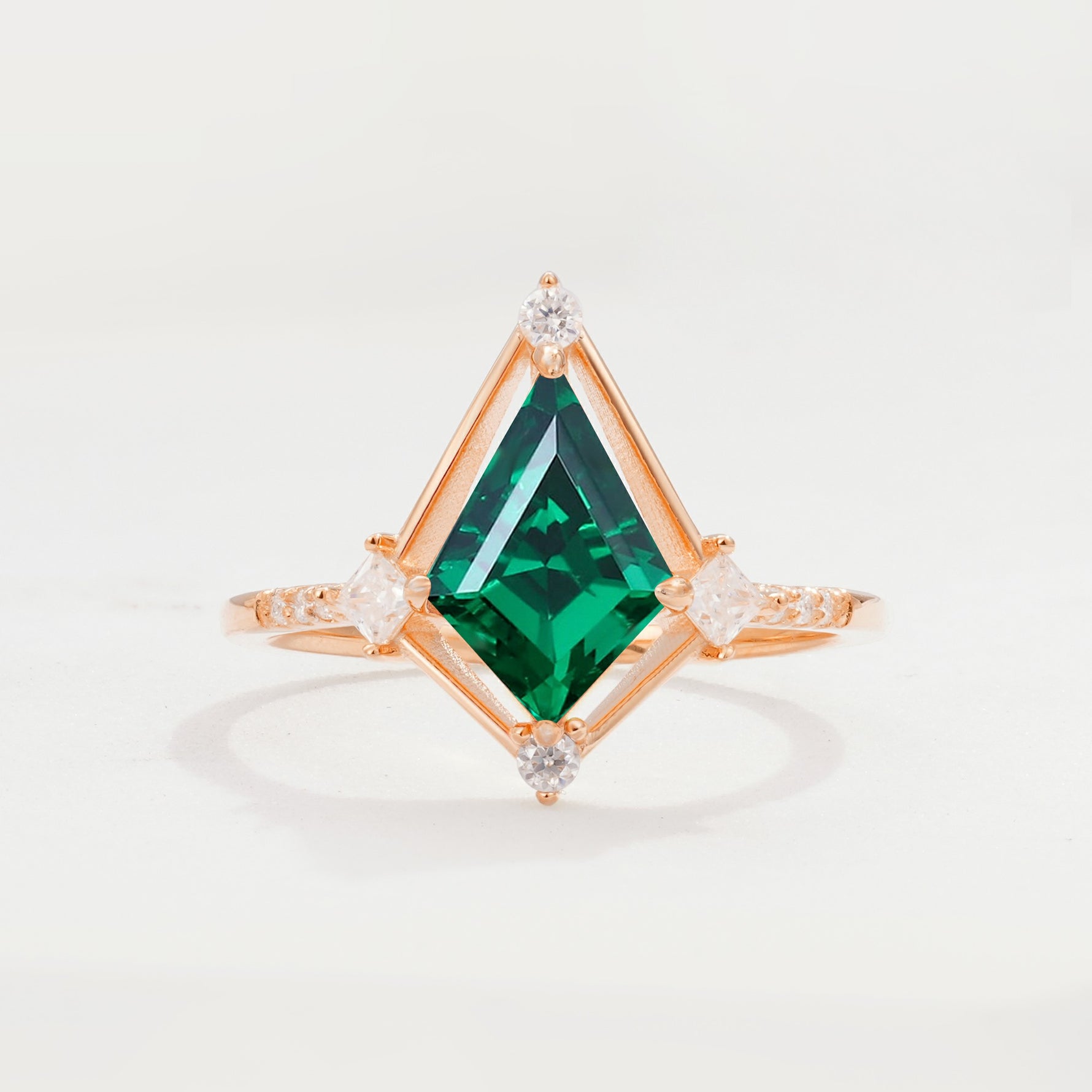 ML07060 Emerald Ring - Additional view