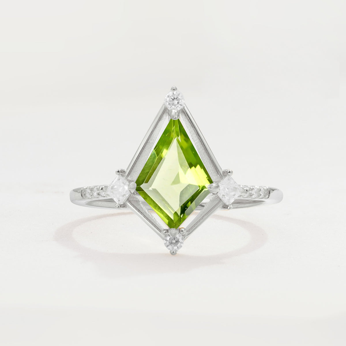 ML07060 Peridot Ring - Additional view