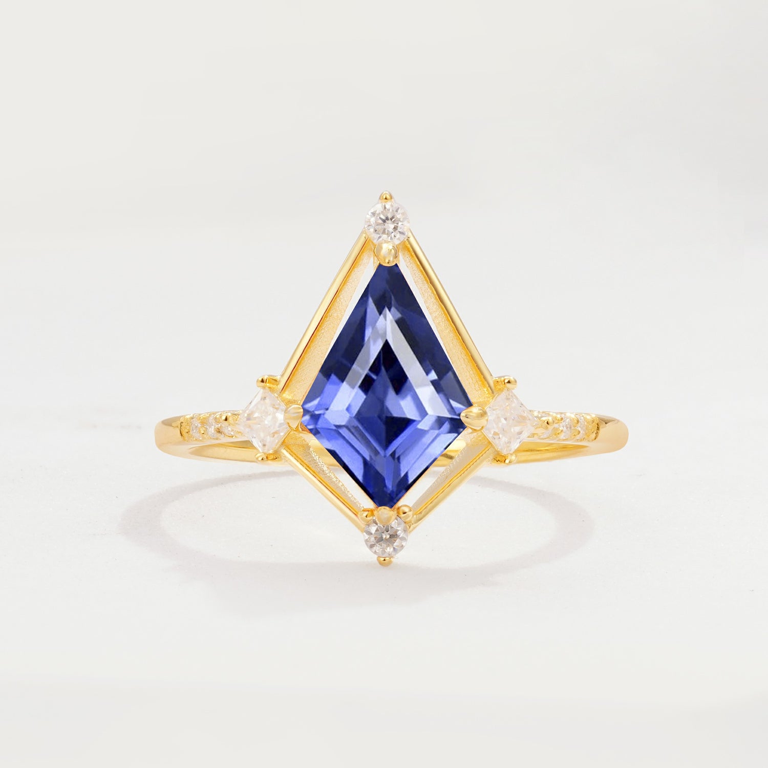 ML07060 Tanzanite Ring - Yellow-Gold
