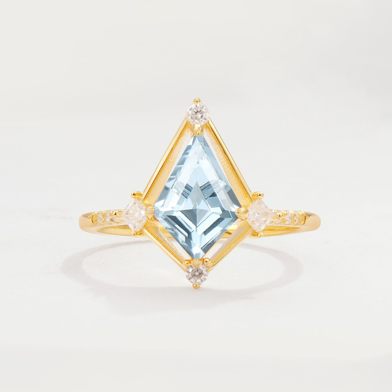 ML07060 Aquamarine Ring - Yellow-Gold