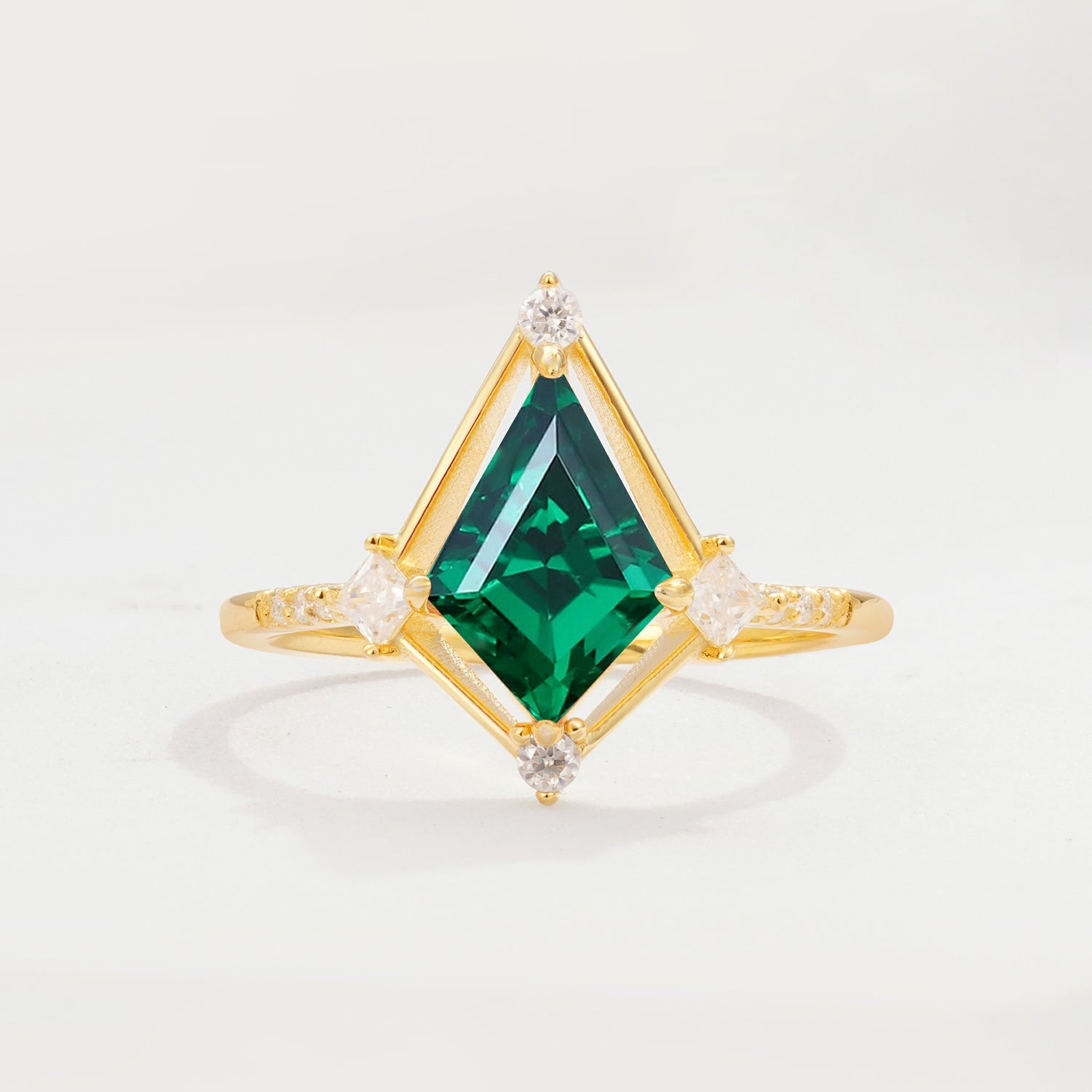 ML07060 Emerald Ring - Yellow-Gold
