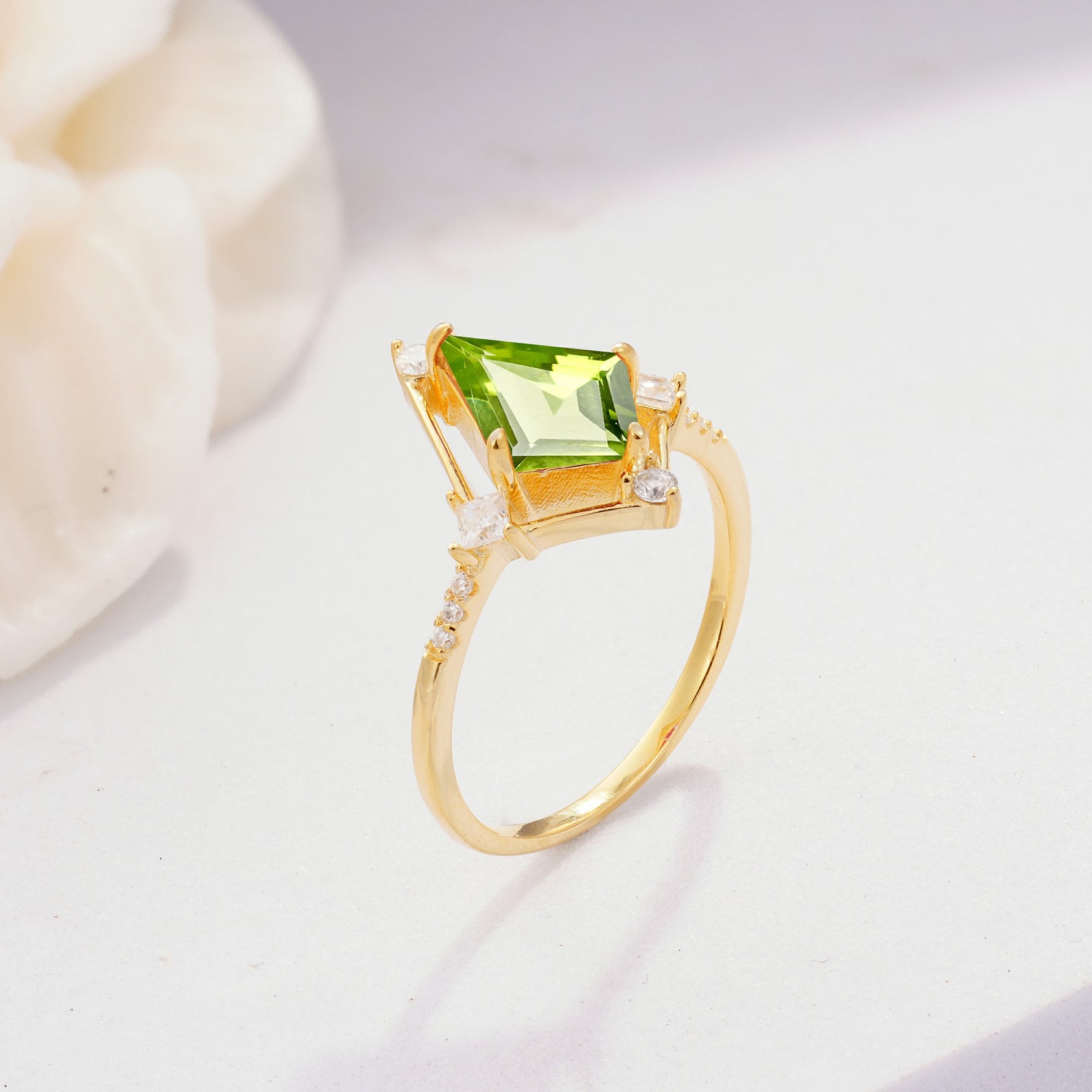 ML07060 Peridot Ring - Additional view