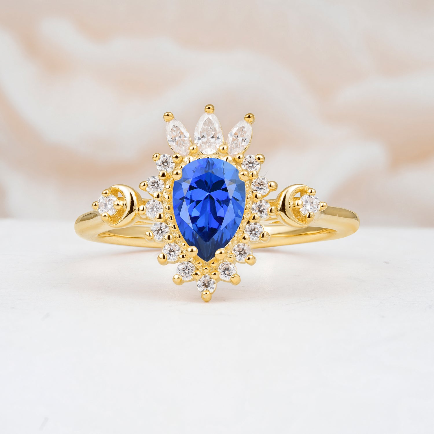 ML07061 Sapphire Ring - Yellow-Gold