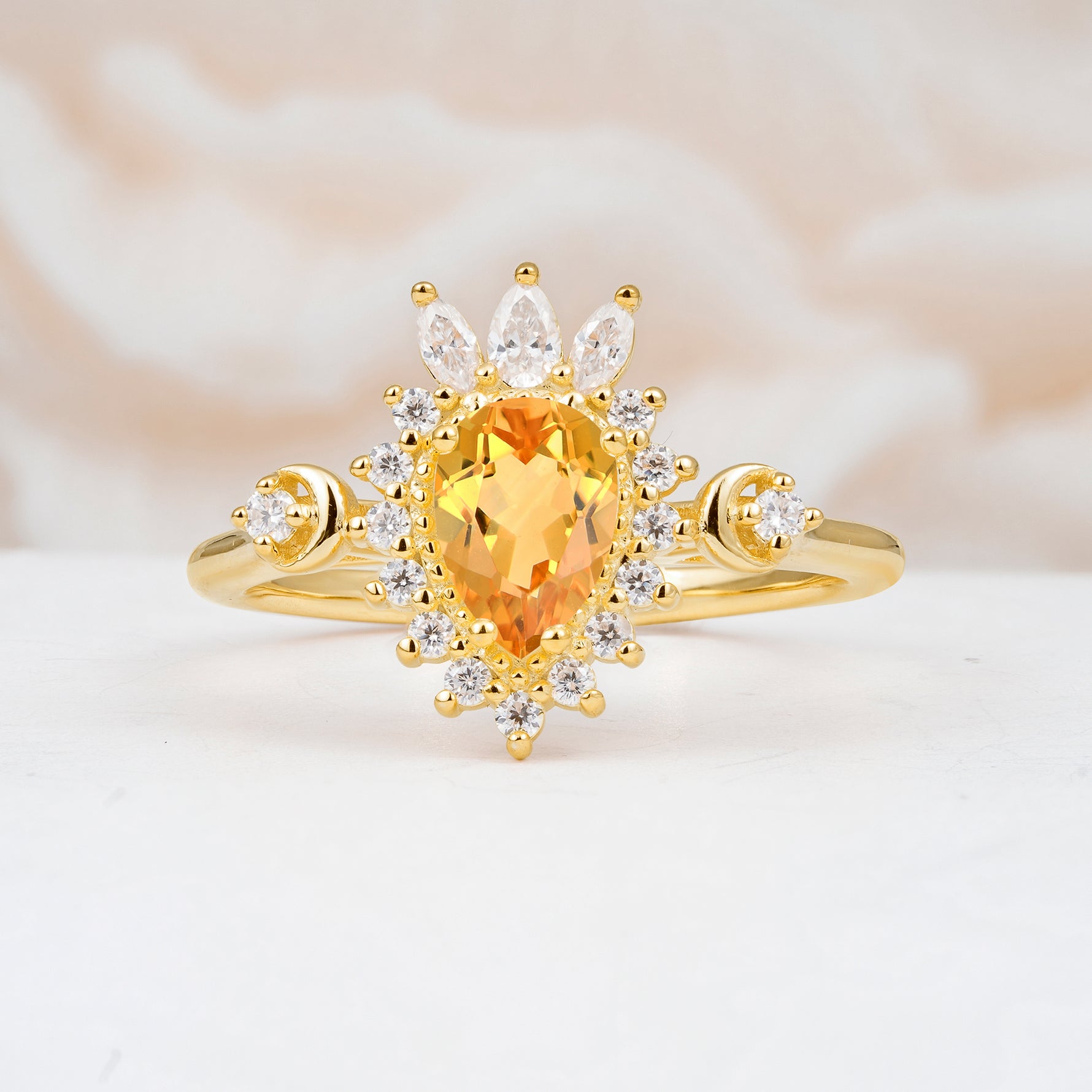 ML07061 Citrine Ring - Yellow-Gold