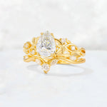 Pear Cut Moissanite Nature-Inspired Bridal Ring Set - Rose-Gold