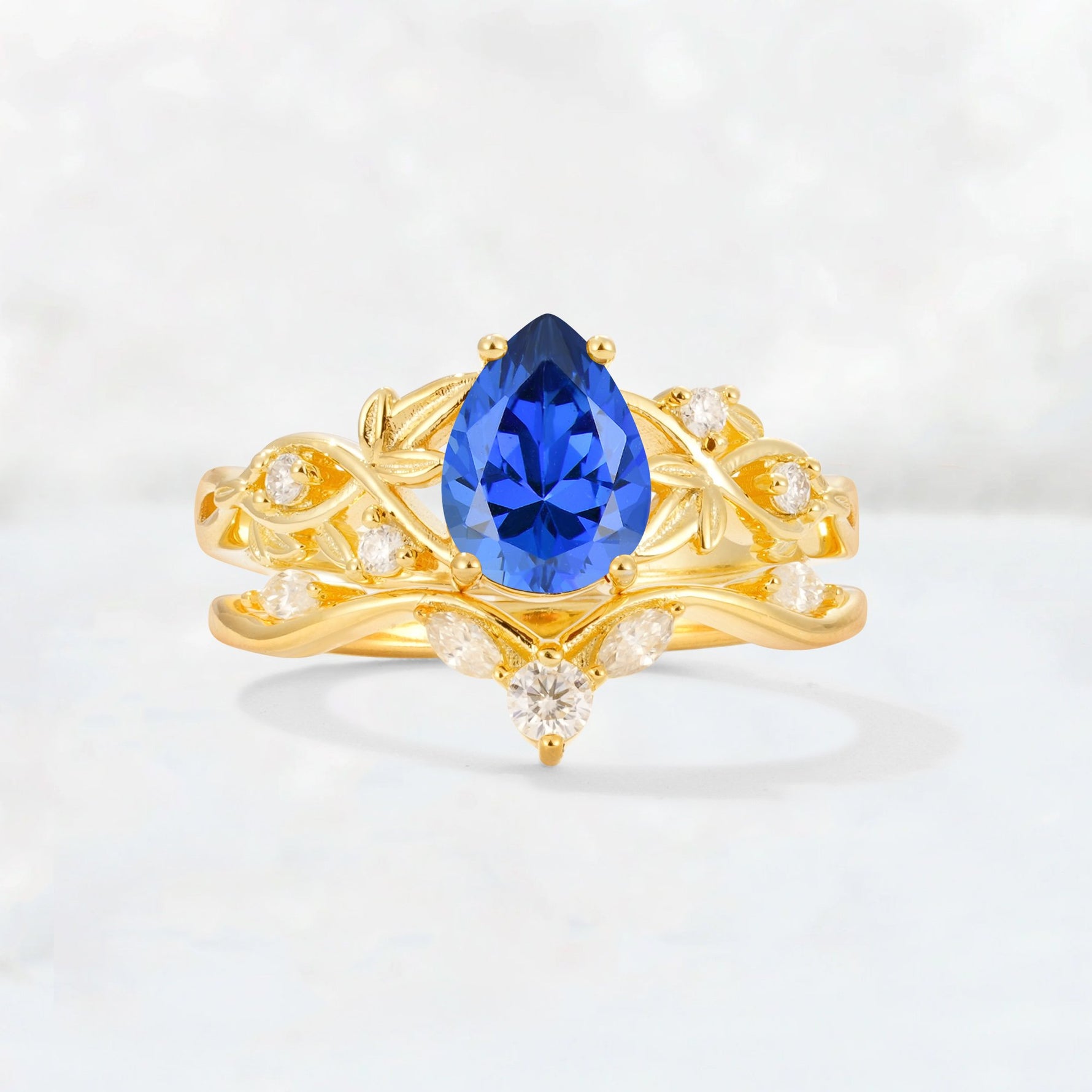 Pear Cut Sapphire Nature-Inspired Bridal Ring Set - Yellow-Gold