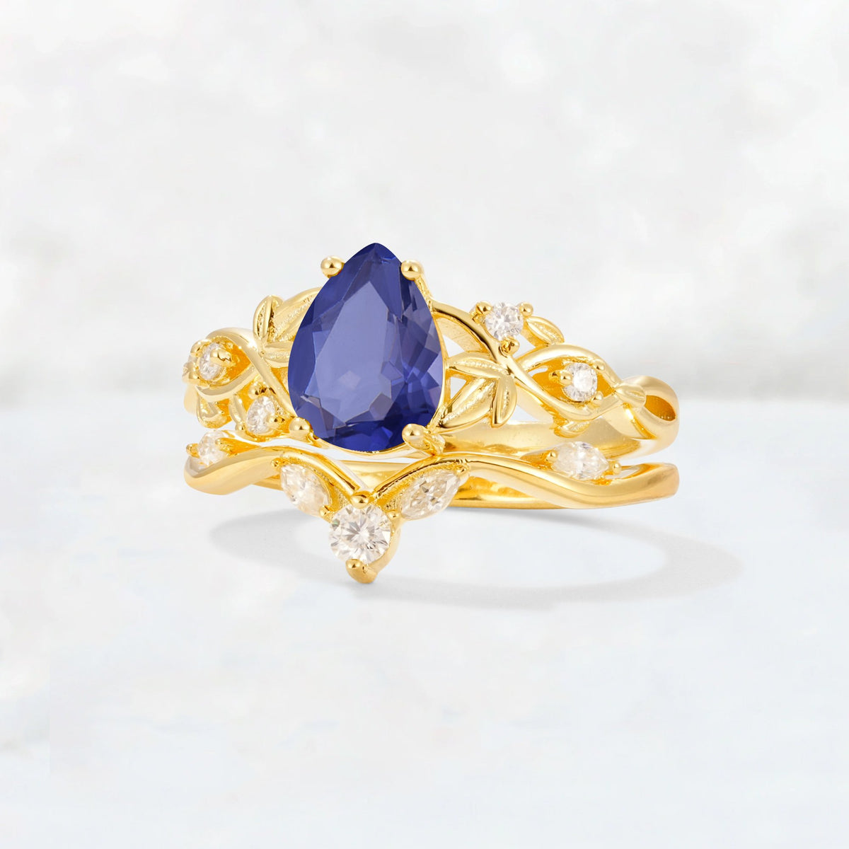 Pear Cut Tanzanite Nature-Inspired Bridal Ring Set - Rose-Gold