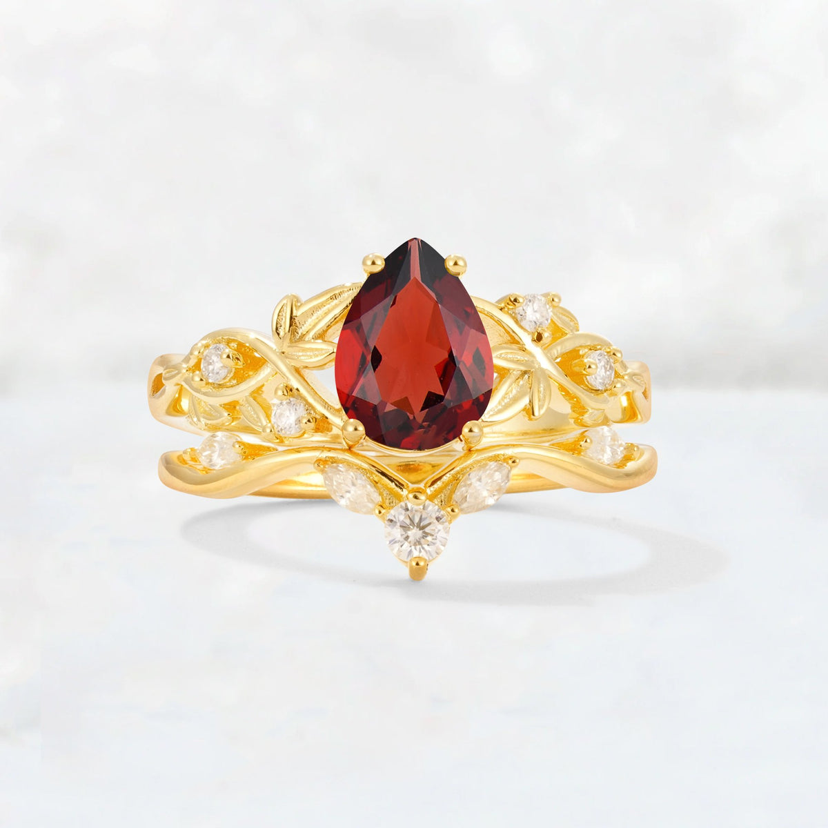 Pear Cut Garnet Nature-Inspired Bridal Ring Set - Yellow-Gold