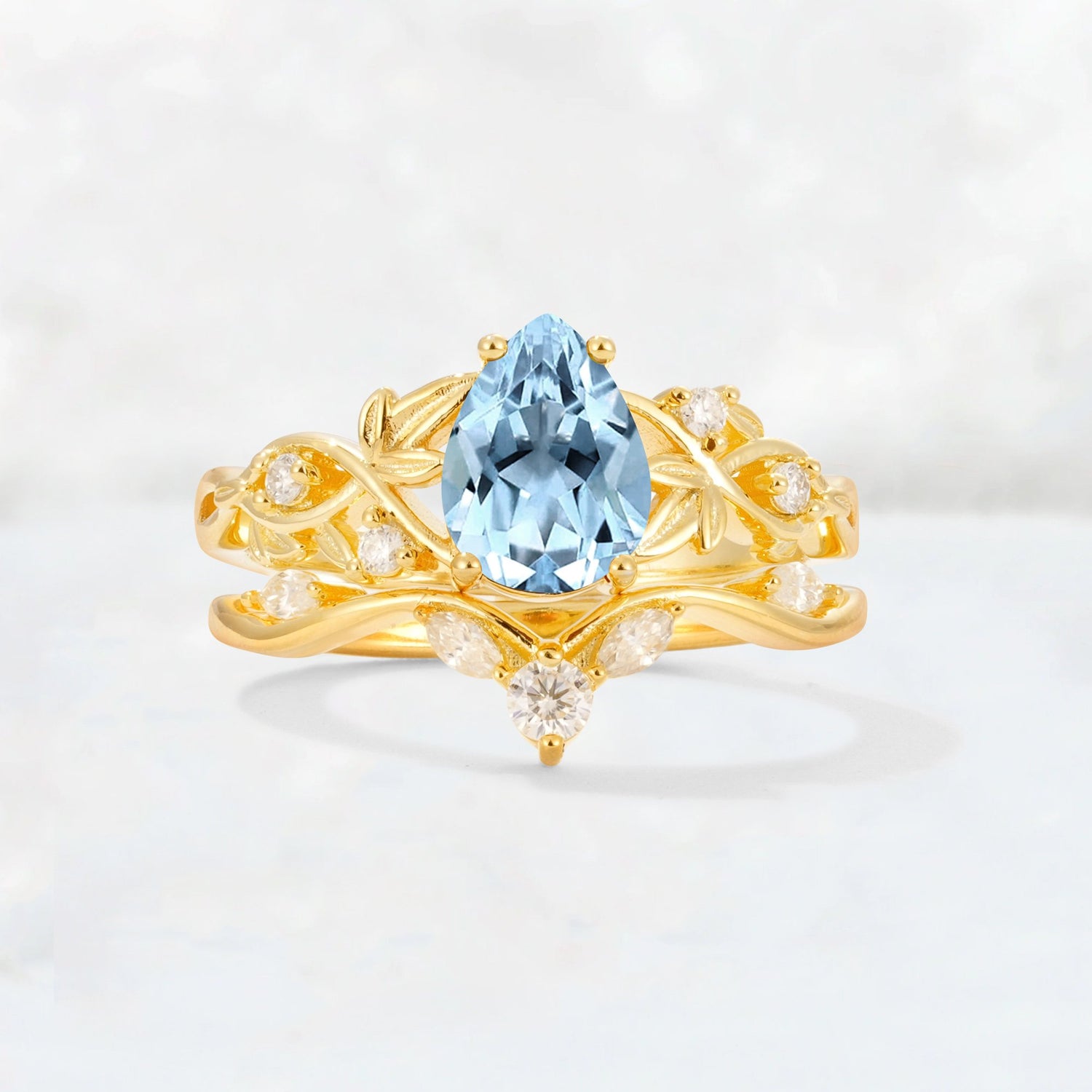 Pear Cut Aquamarine Nature-Inspired Bridal Ring Set - Yellow-Gold