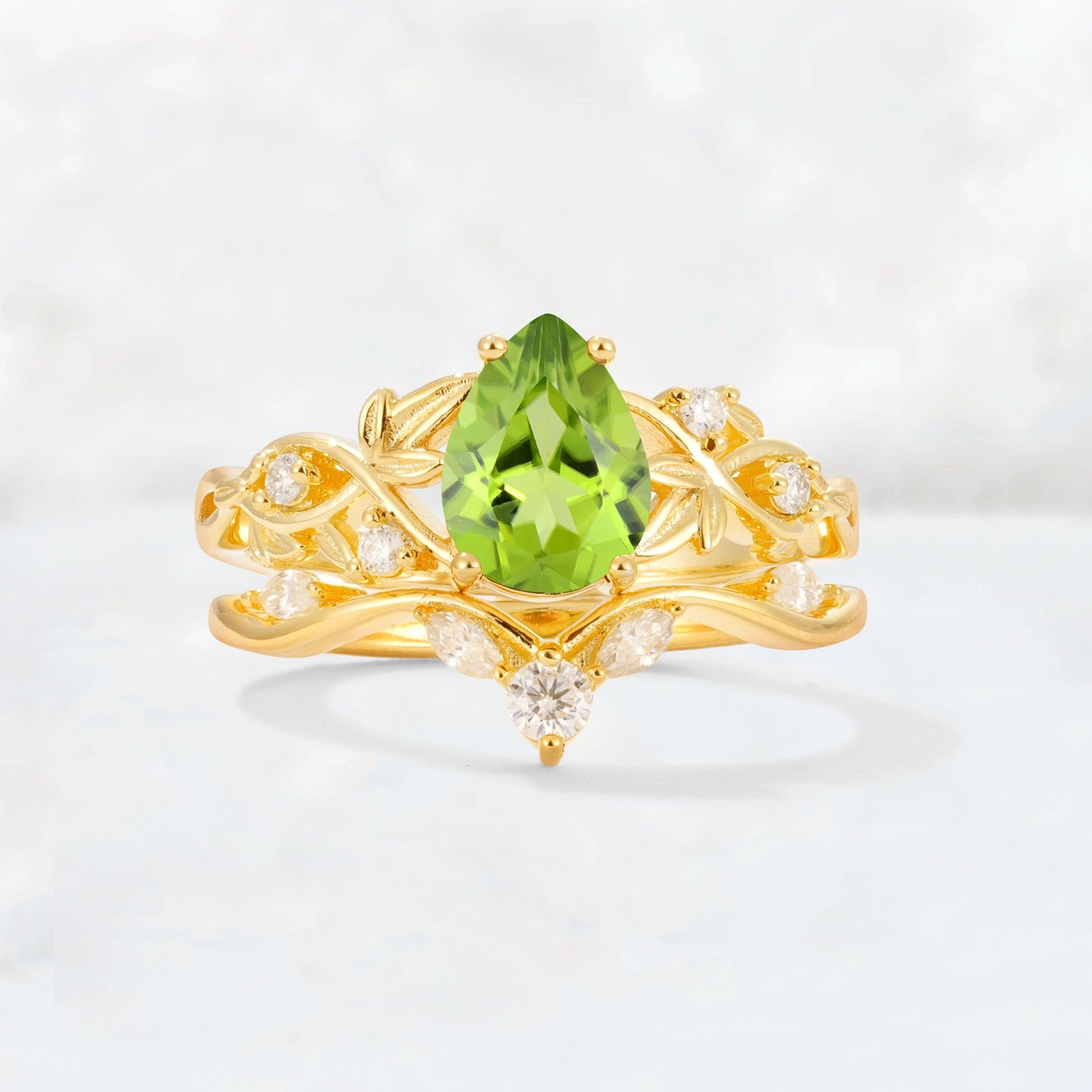 Pear Cut Peridot Nature-Inspired Bridal Ring Set - Yellow-Gold
