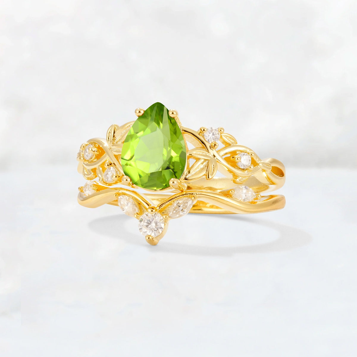 Pear Cut Peridot Nature-Inspired Bridal Ring Set - Rose-Gold