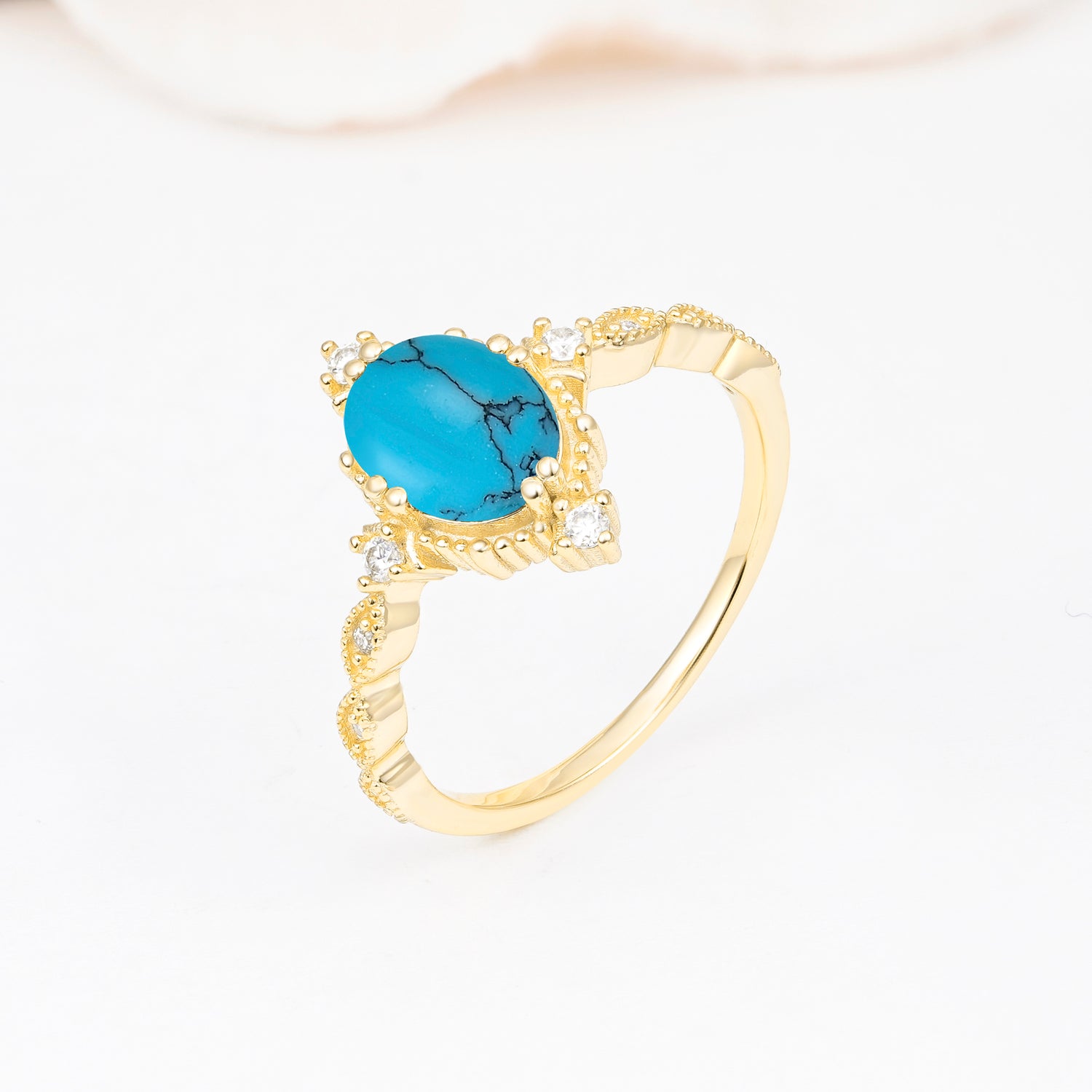 Luxurious, Sparkling Oval-Cut Turquoise Engagement Rings