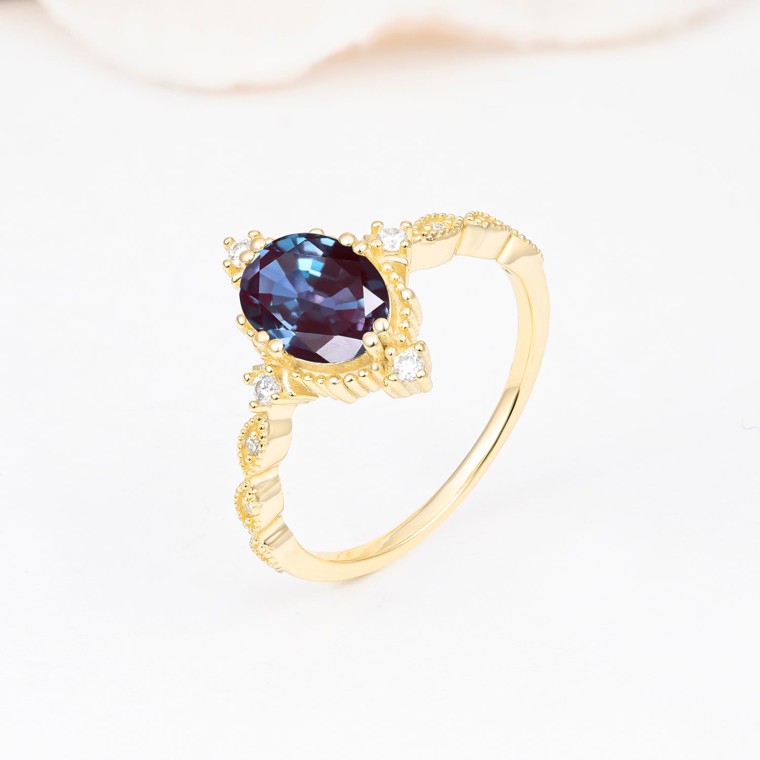 Luxurious, Sparkling Oval-Cut Alexandrite Engagement Rings