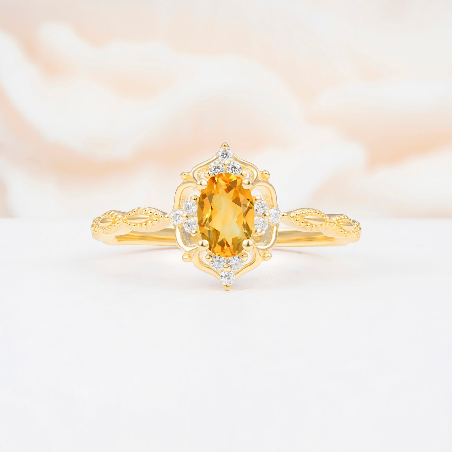 ML07068 Citrine Ring - Yellow-Gold