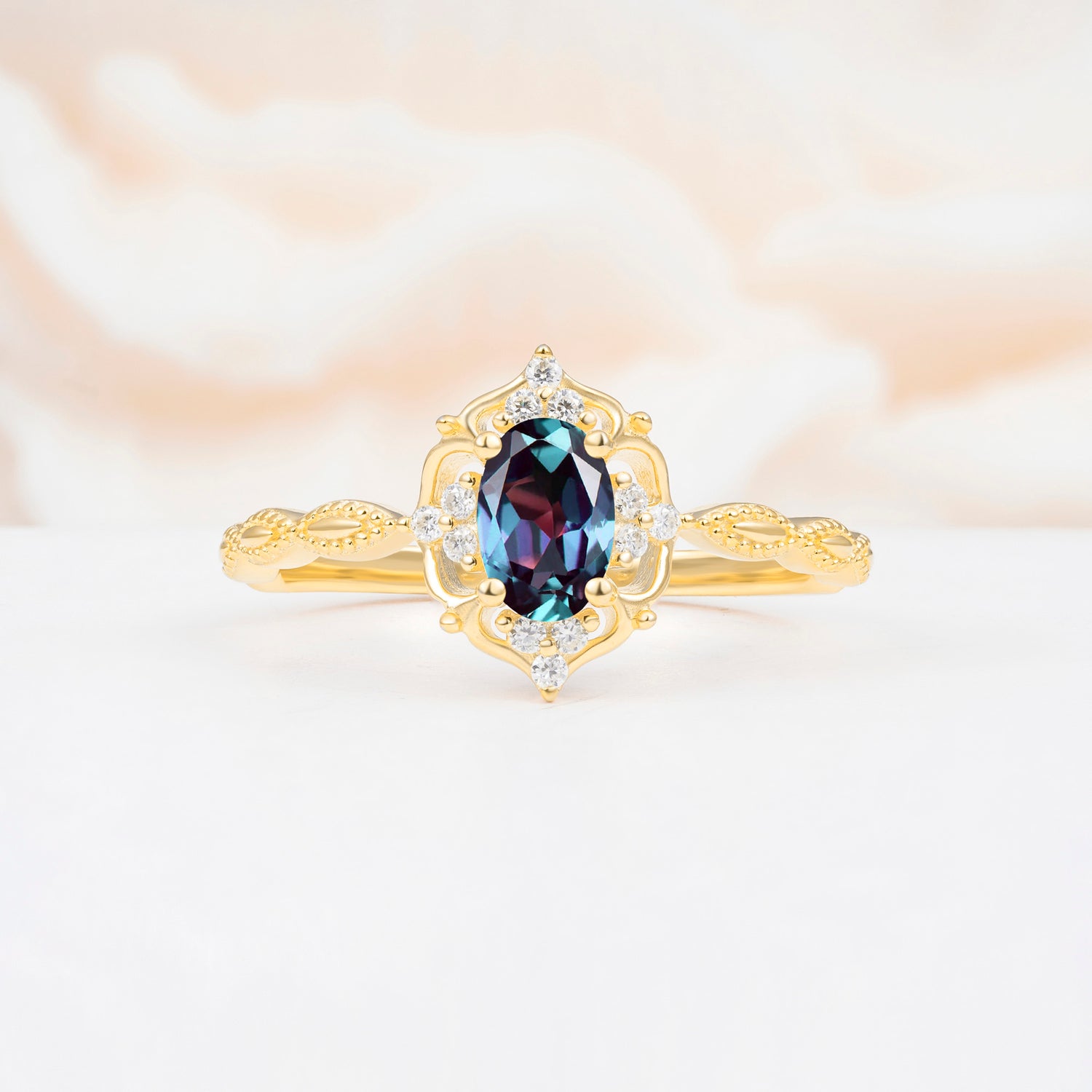 ML07068 Alexandrite Ring - Yellow-Gold